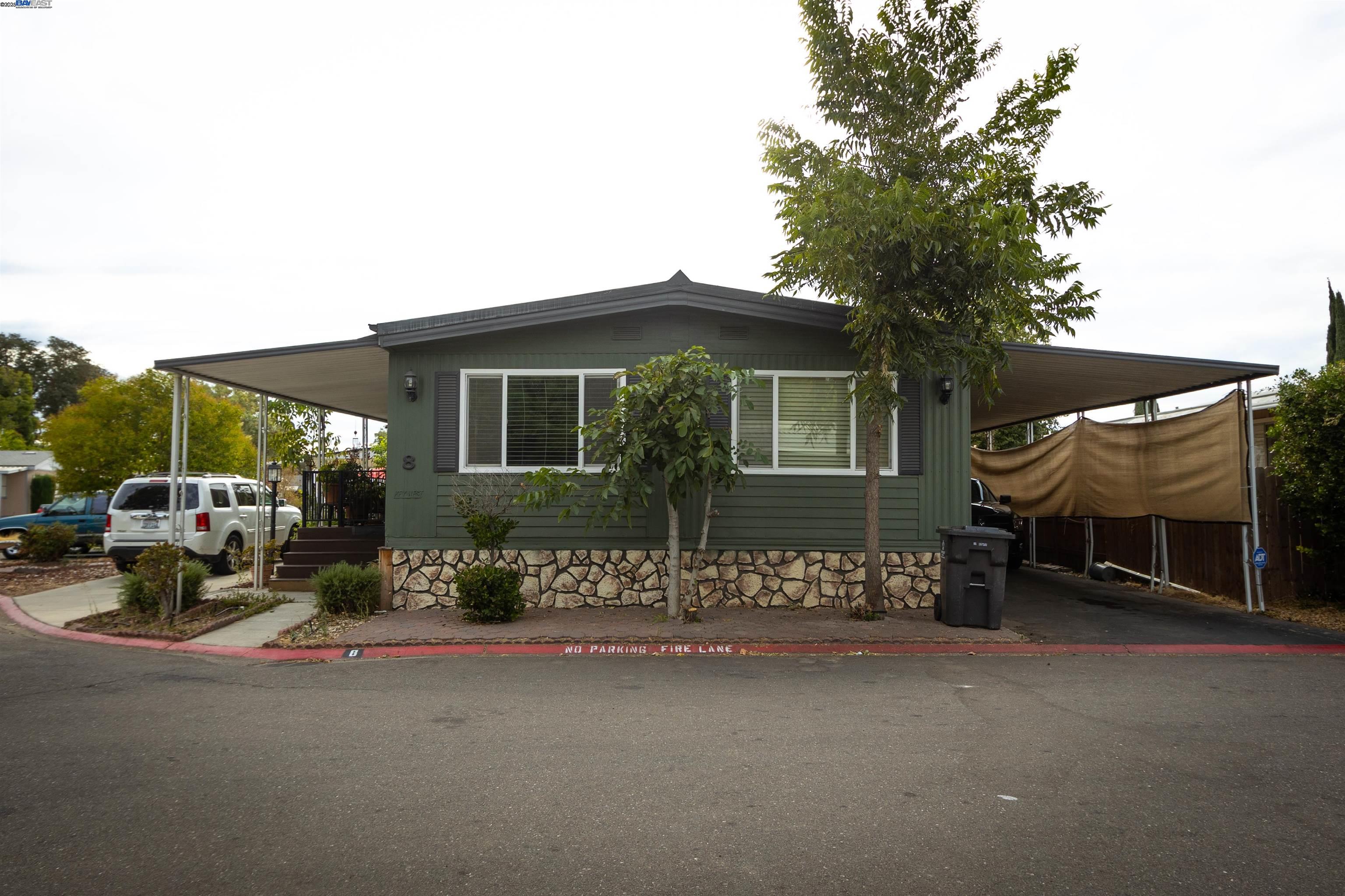 Front Image Thumbnail for BE41111222