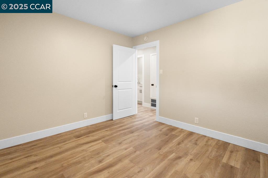 Detail Gallery Image 17 of 39 For 2358 Wright Ave, Pinole,  CA 94564 - 3 Beds | 2 Baths