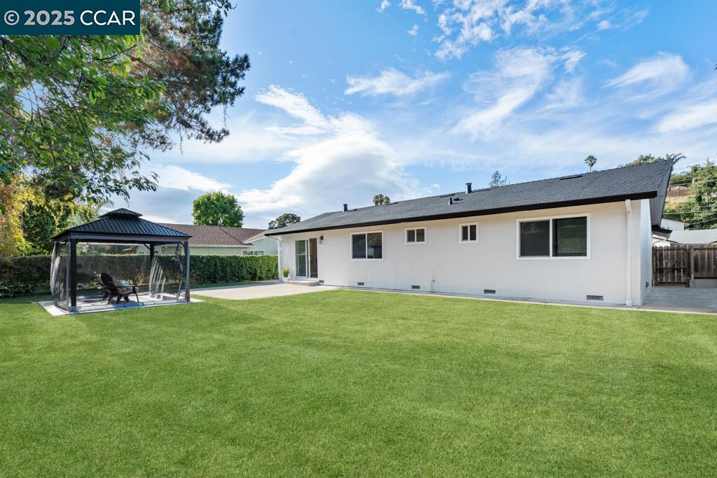 Detail Gallery Image 26 of 39 For 2358 Wright Ave, Pinole,  CA 94564 - 3 Beds | 2 Baths