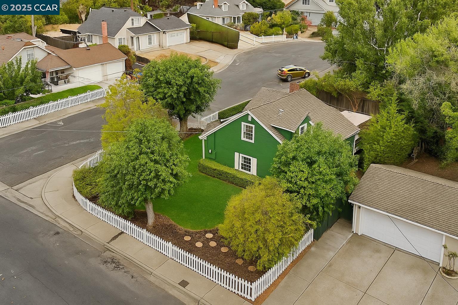 Detail Gallery Image 33 of 49 For 1364 Cobblestone Ct, Concord,  CA 94521 - 4 Beds | 2 Baths