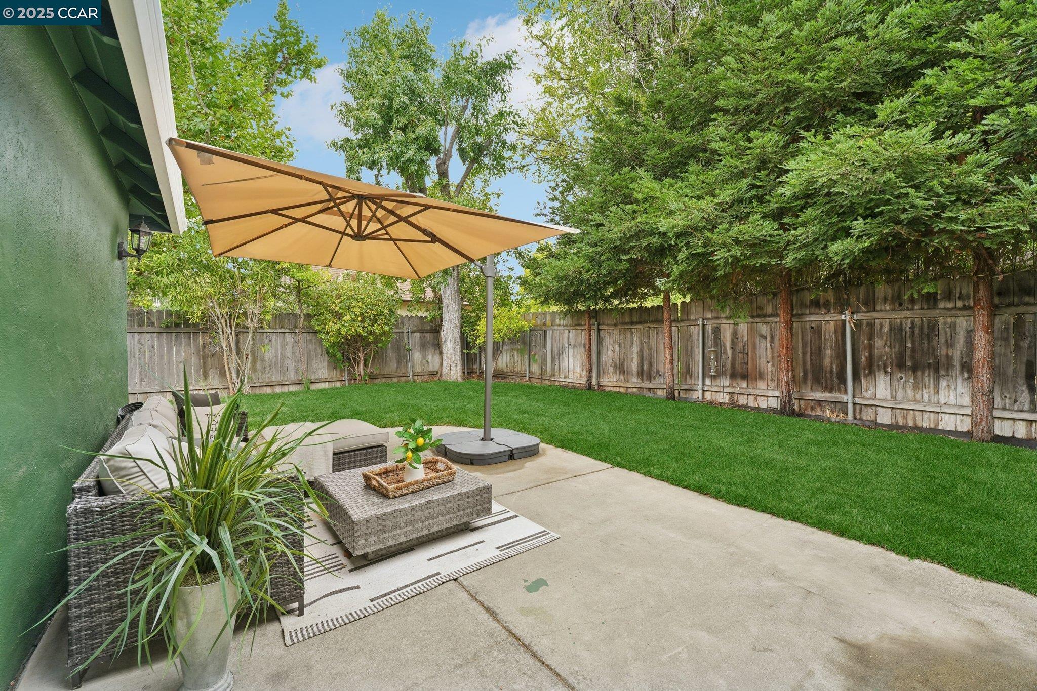 Detail Gallery Image 35 of 49 For 1364 Cobblestone Ct, Concord,  CA 94521 - 4 Beds | 2 Baths