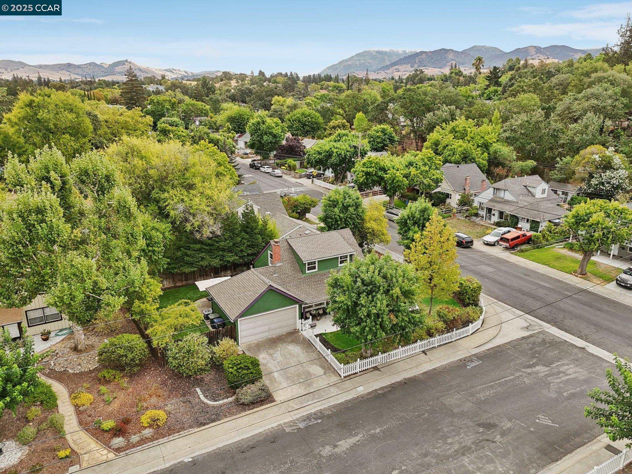 Detail Gallery Image 42 of 49 For 1364 Cobblestone Ct, Concord,  CA 94521 - 4 Beds | 2 Baths