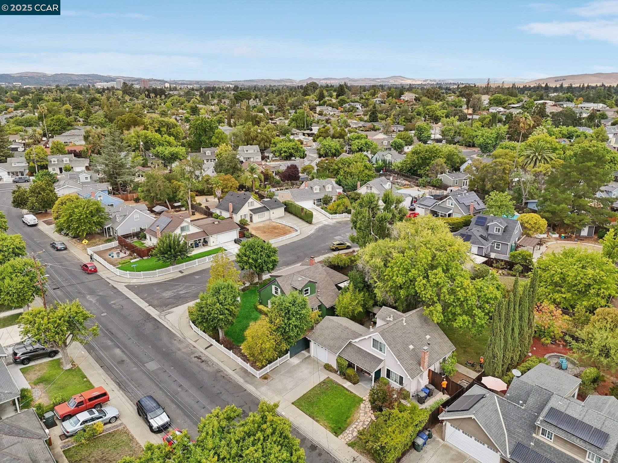 Detail Gallery Image 45 of 49 For 1364 Cobblestone Ct, Concord,  CA 94521 - 4 Beds | 2 Baths