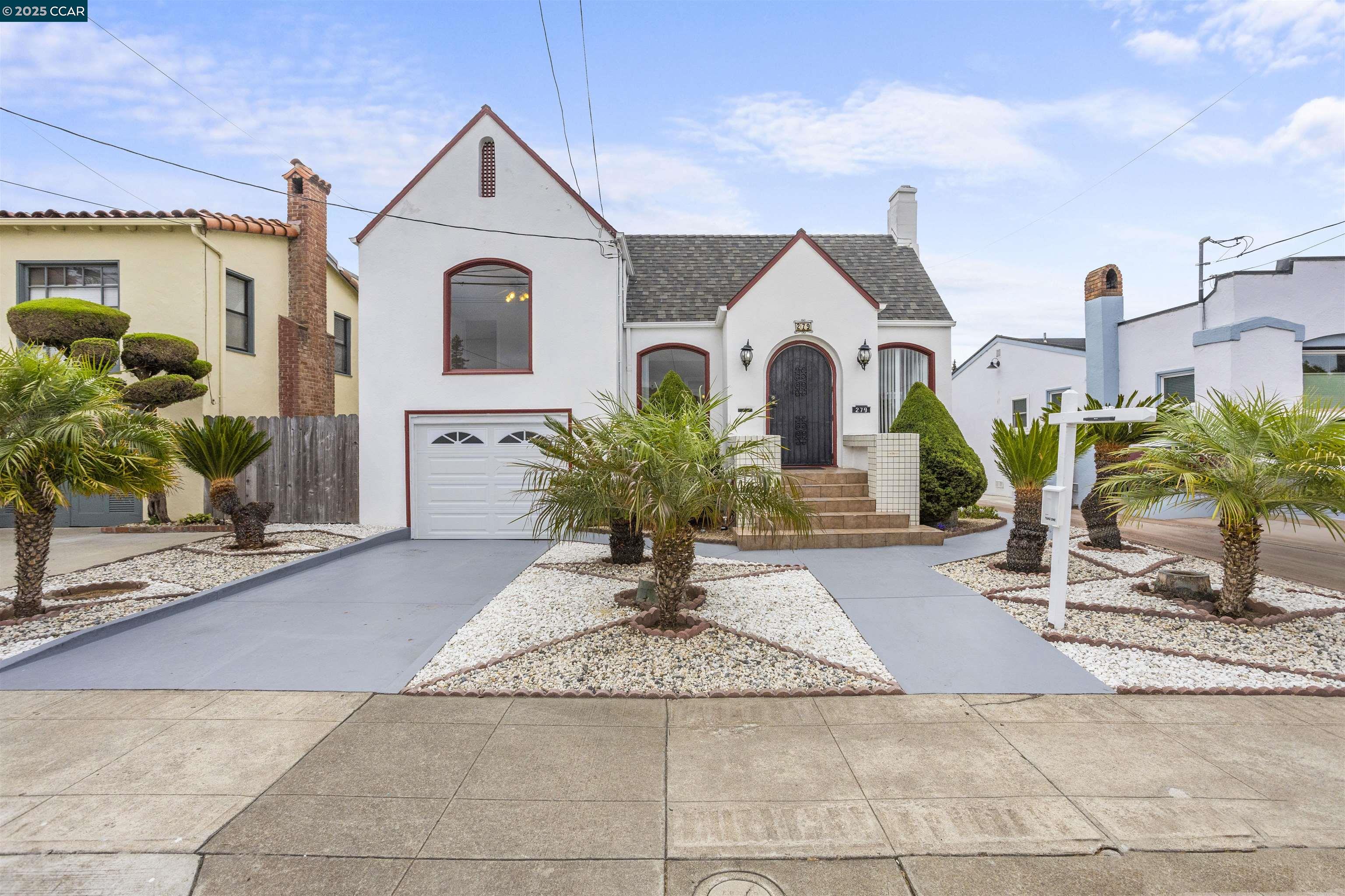 Detail Gallery Image 2 of 39 For 279 Best Ave, San Leandro,  CA 94577 - 2 Beds | 1 Baths