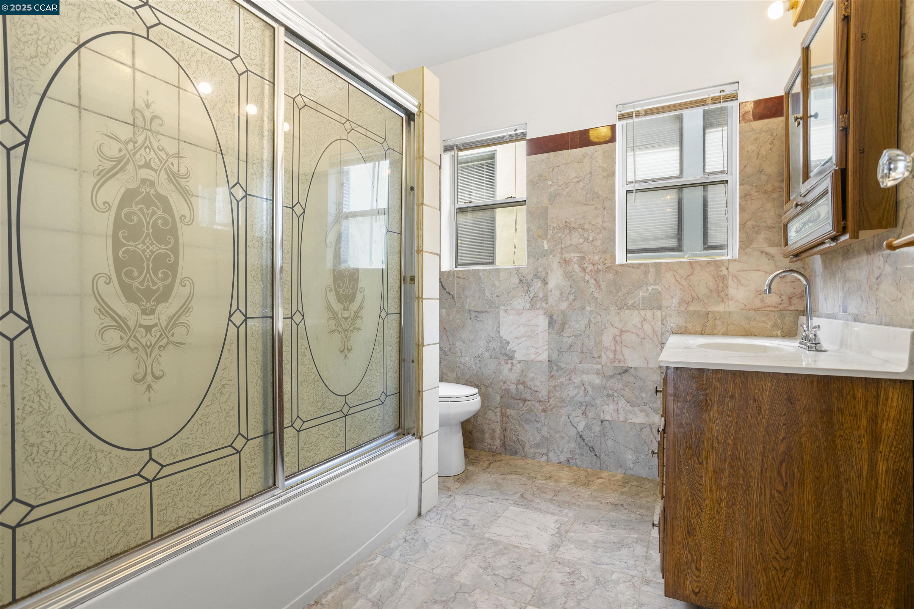 Detail Gallery Image 23 of 39 For 279 Best Ave, San Leandro,  CA 94577 - 2 Beds | 1 Baths