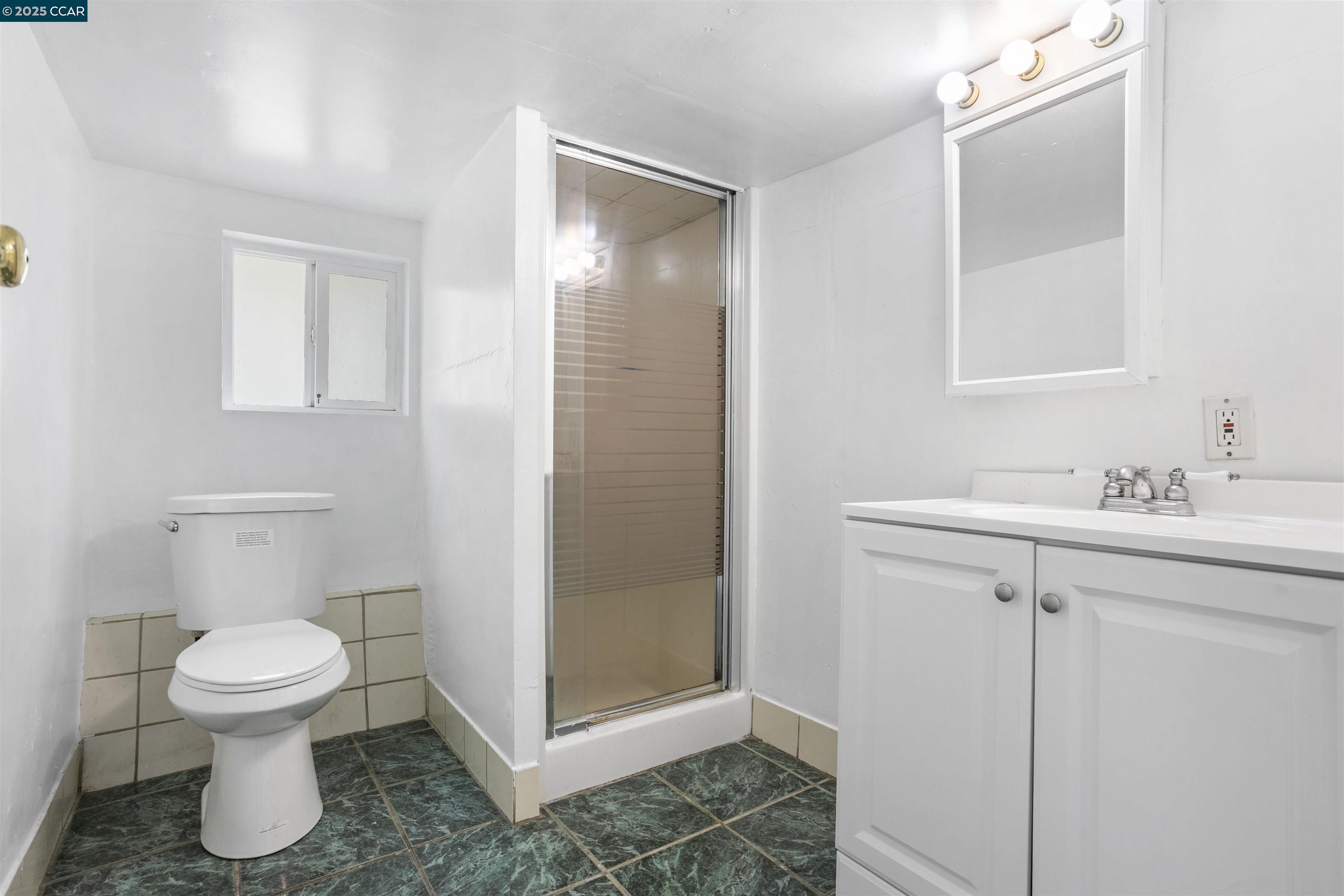 Detail Gallery Image 35 of 39 For 279 Best Ave, San Leandro,  CA 94577 - 2 Beds | 1 Baths