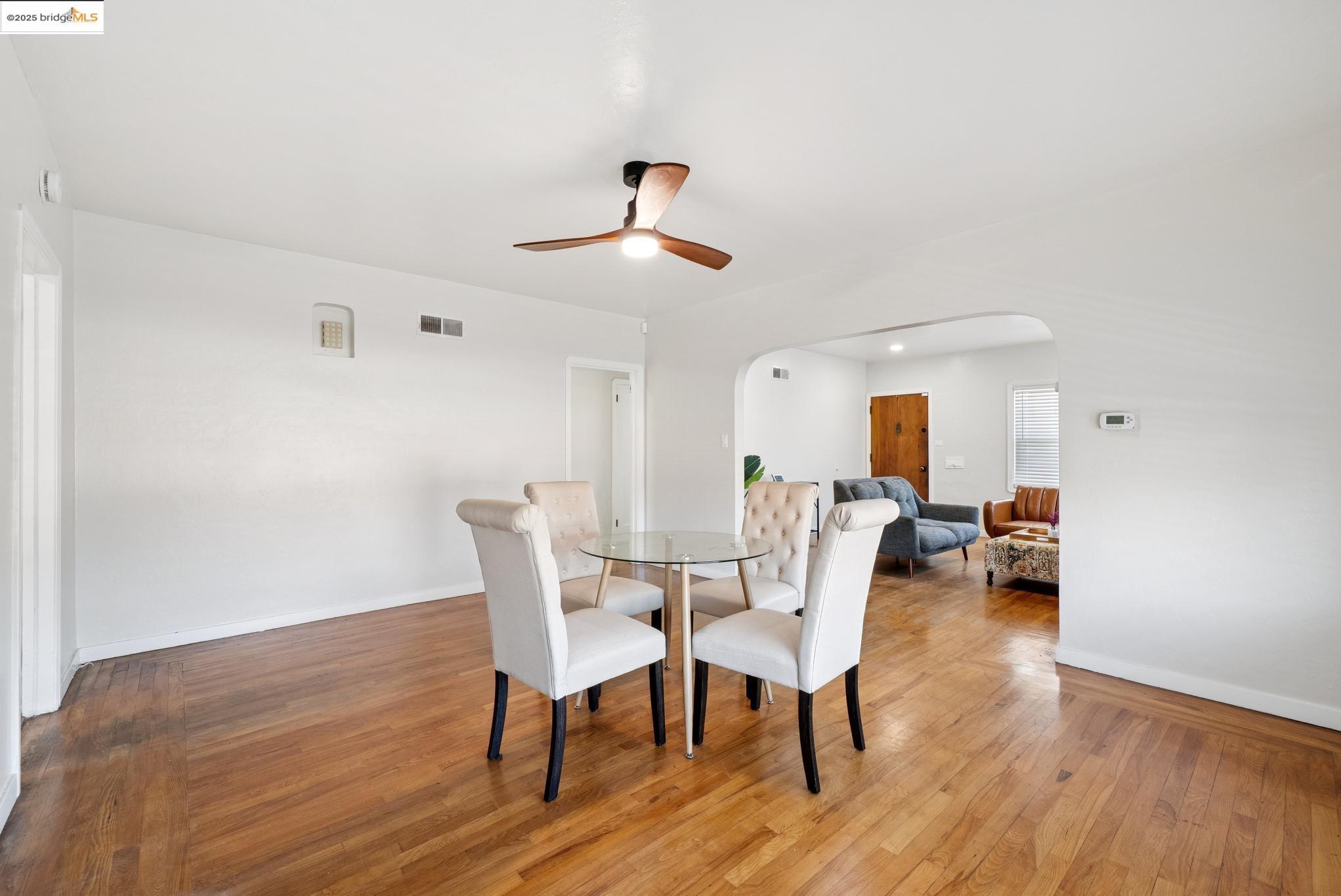 Detail Gallery Image 15 of 50 For 722 W 11th St., Antioch,  CA 94509 - 3 Beds | 2 Baths