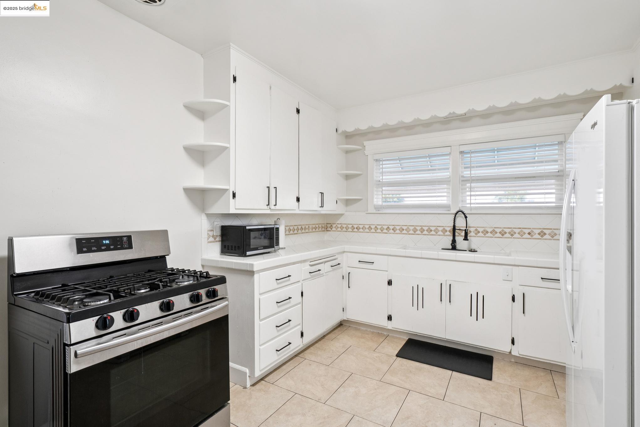 Detail Gallery Image 18 of 50 For 722 W 11th St., Antioch,  CA 94509 - 3 Beds | 2 Baths
