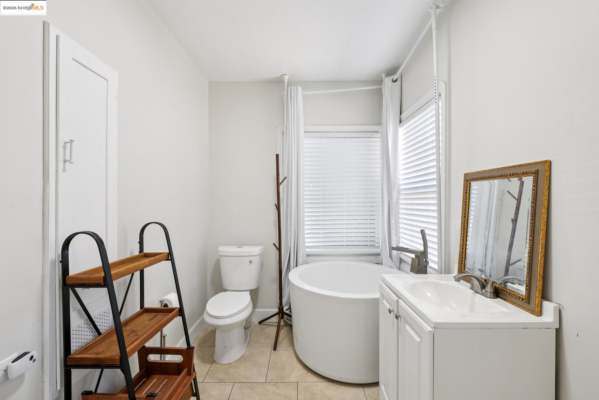 Detail Gallery Image 24 of 50 For 722 W 11th St., Antioch,  CA 94509 - 3 Beds | 2 Baths