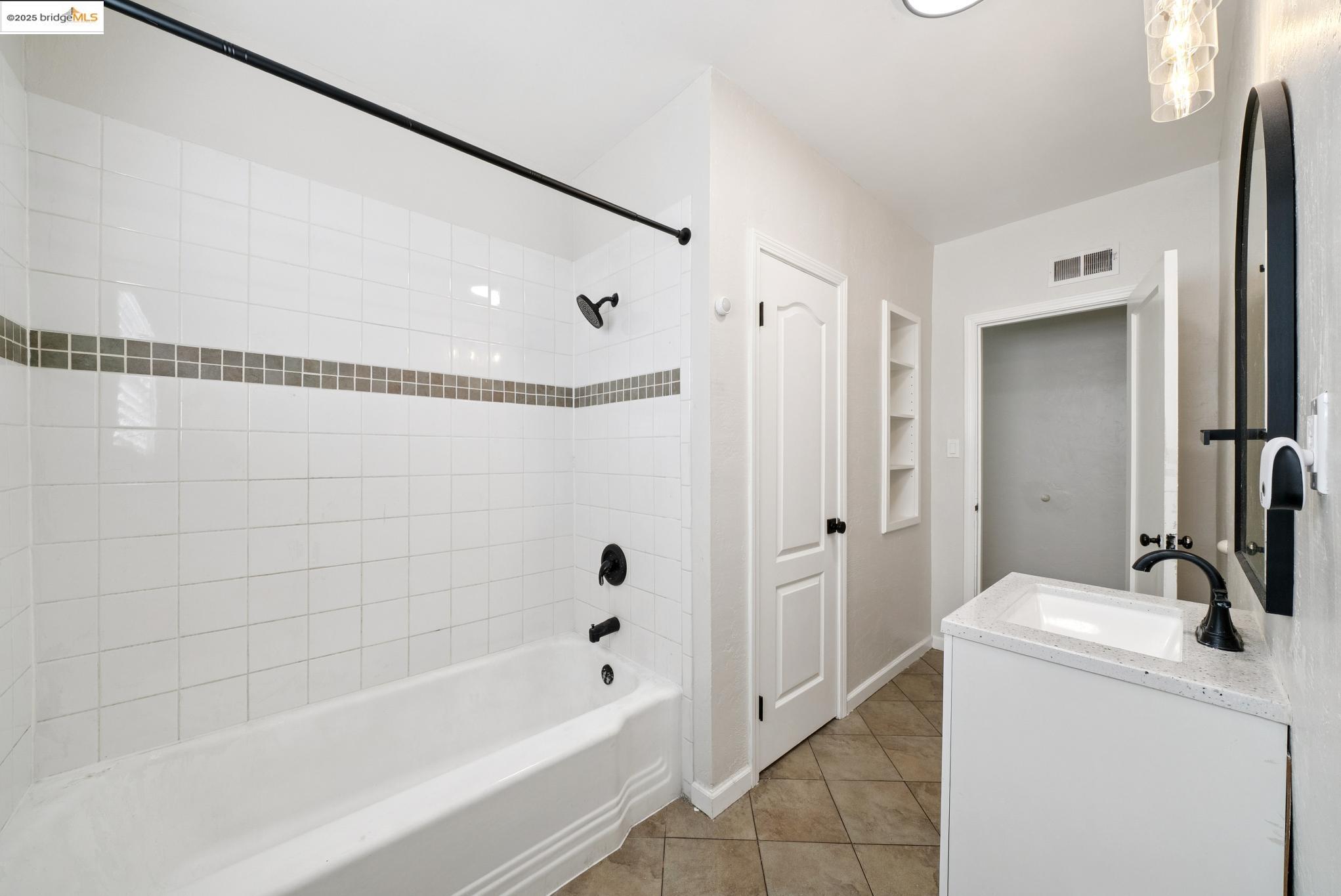 Detail Gallery Image 32 of 50 For 722 W 11th St., Antioch,  CA 94509 - 3 Beds | 2 Baths