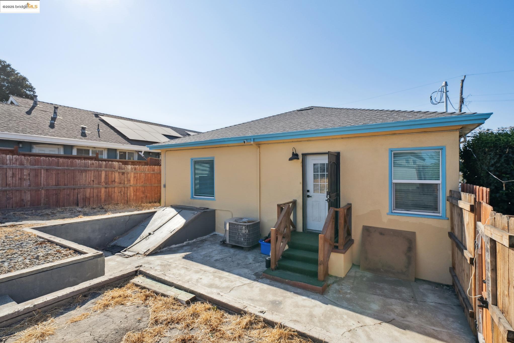 Detail Gallery Image 41 of 50 For 722 W 11th St., Antioch,  CA 94509 - 3 Beds | 2 Baths