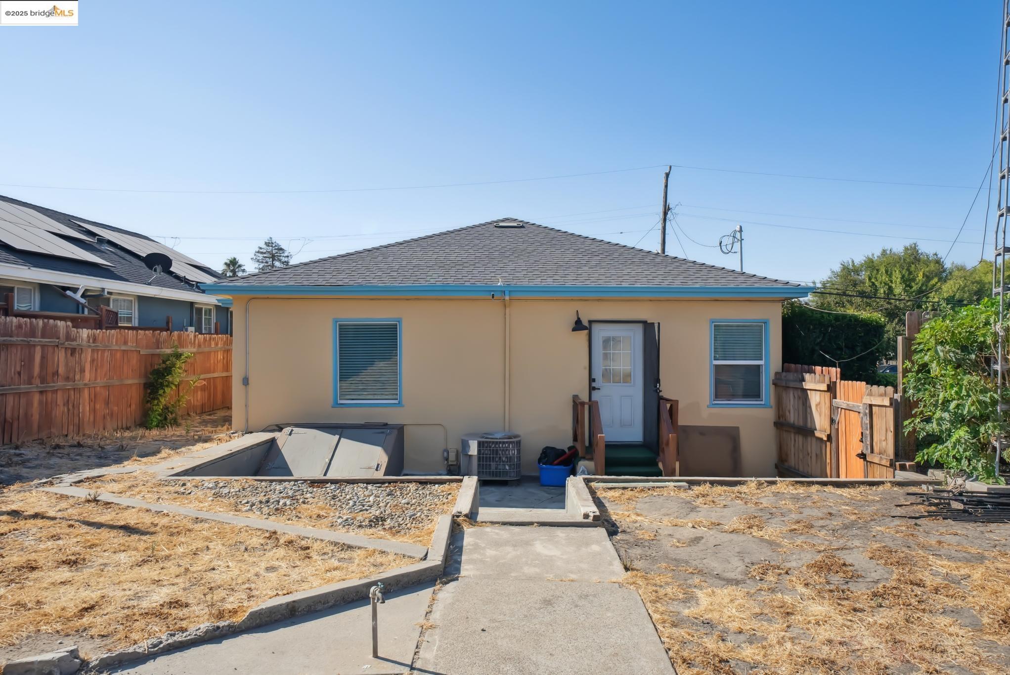 Detail Gallery Image 42 of 50 For 722 W 11th St., Antioch,  CA 94509 - 3 Beds | 2 Baths