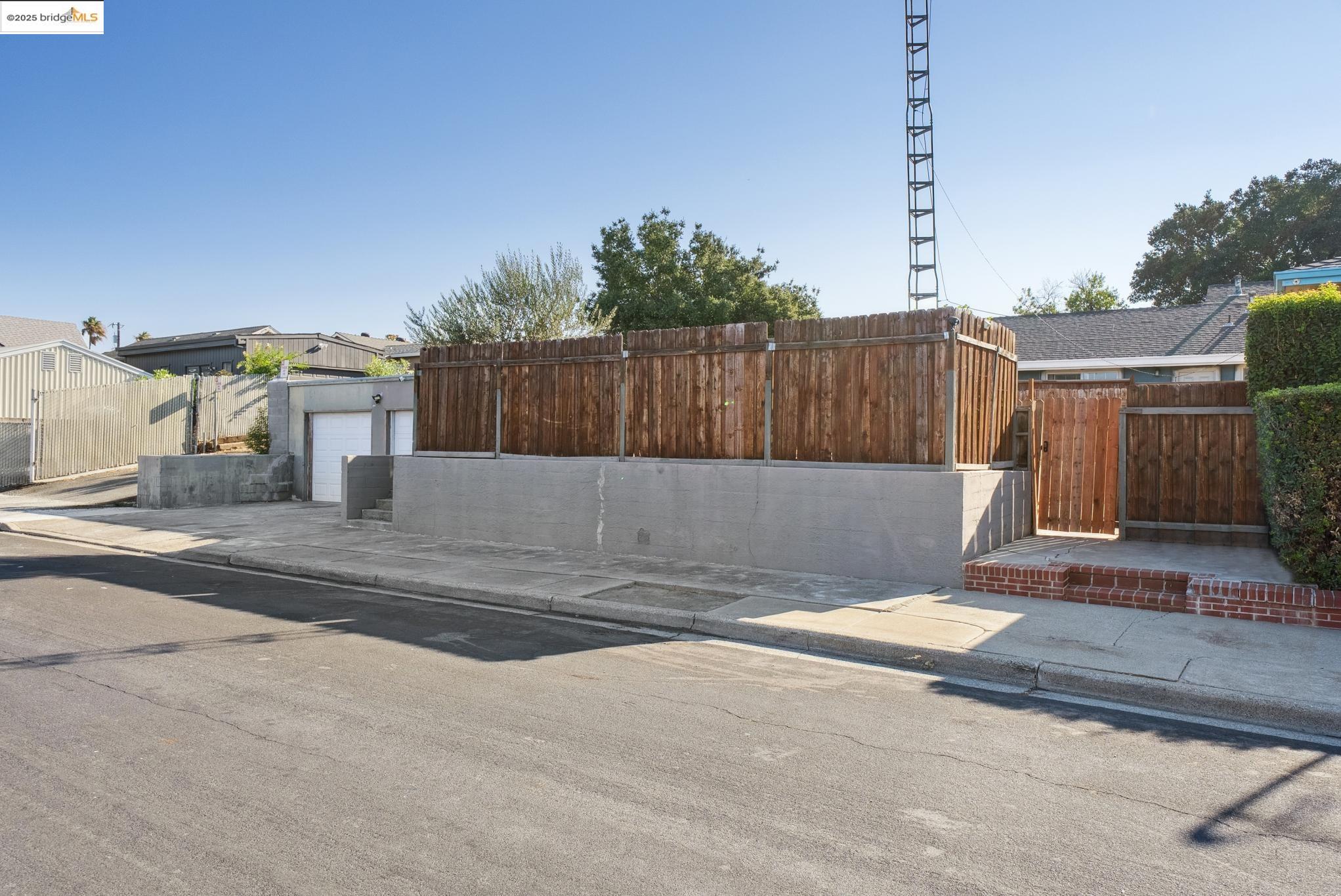 Detail Gallery Image 48 of 50 For 722 W 11th St., Antioch,  CA 94509 - 3 Beds | 2 Baths