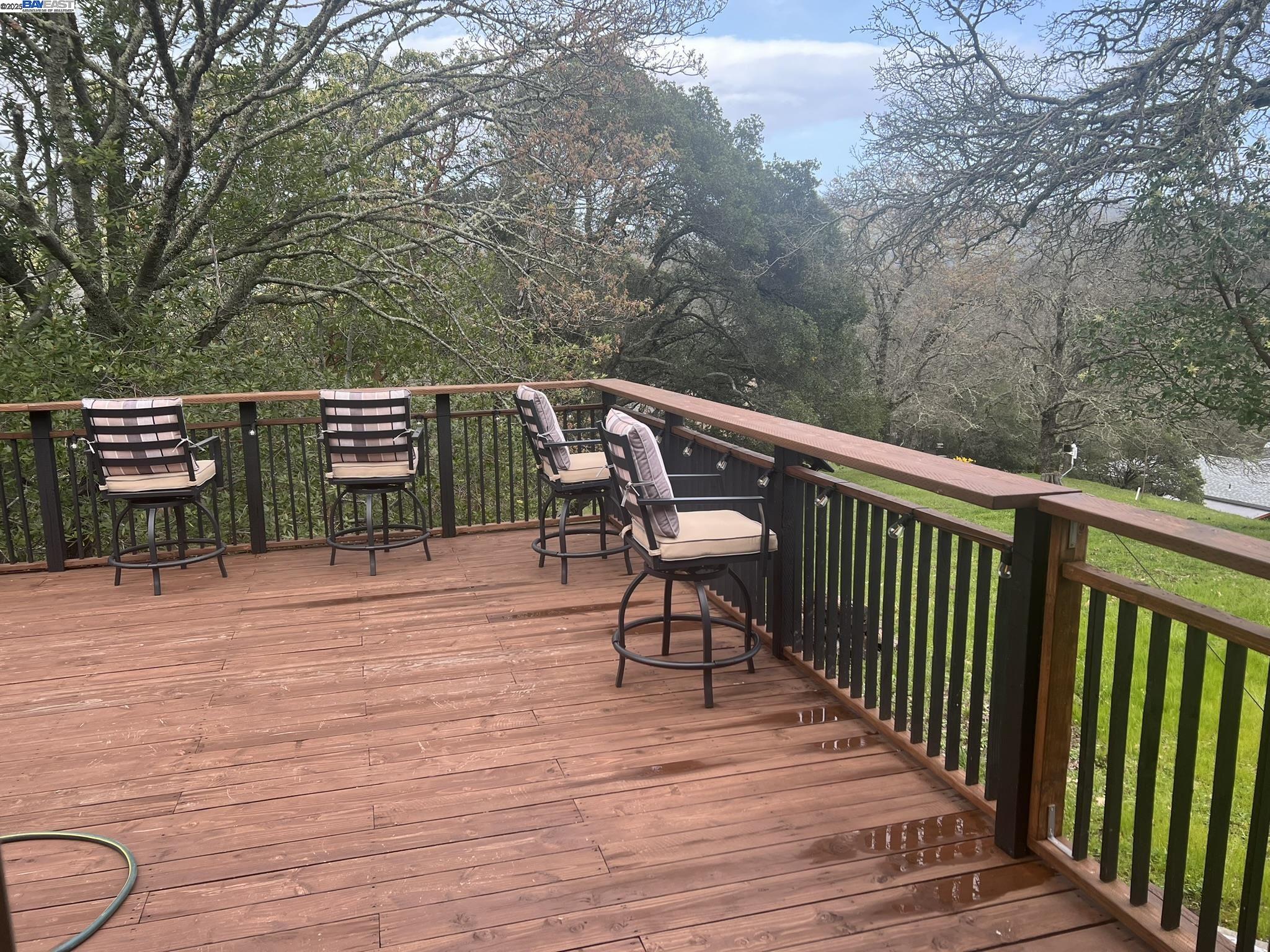 Detail Gallery Image 17 of 47 For 188 Country Club Ln, Napa,  CA 94558 - 4 Beds | 3 Baths