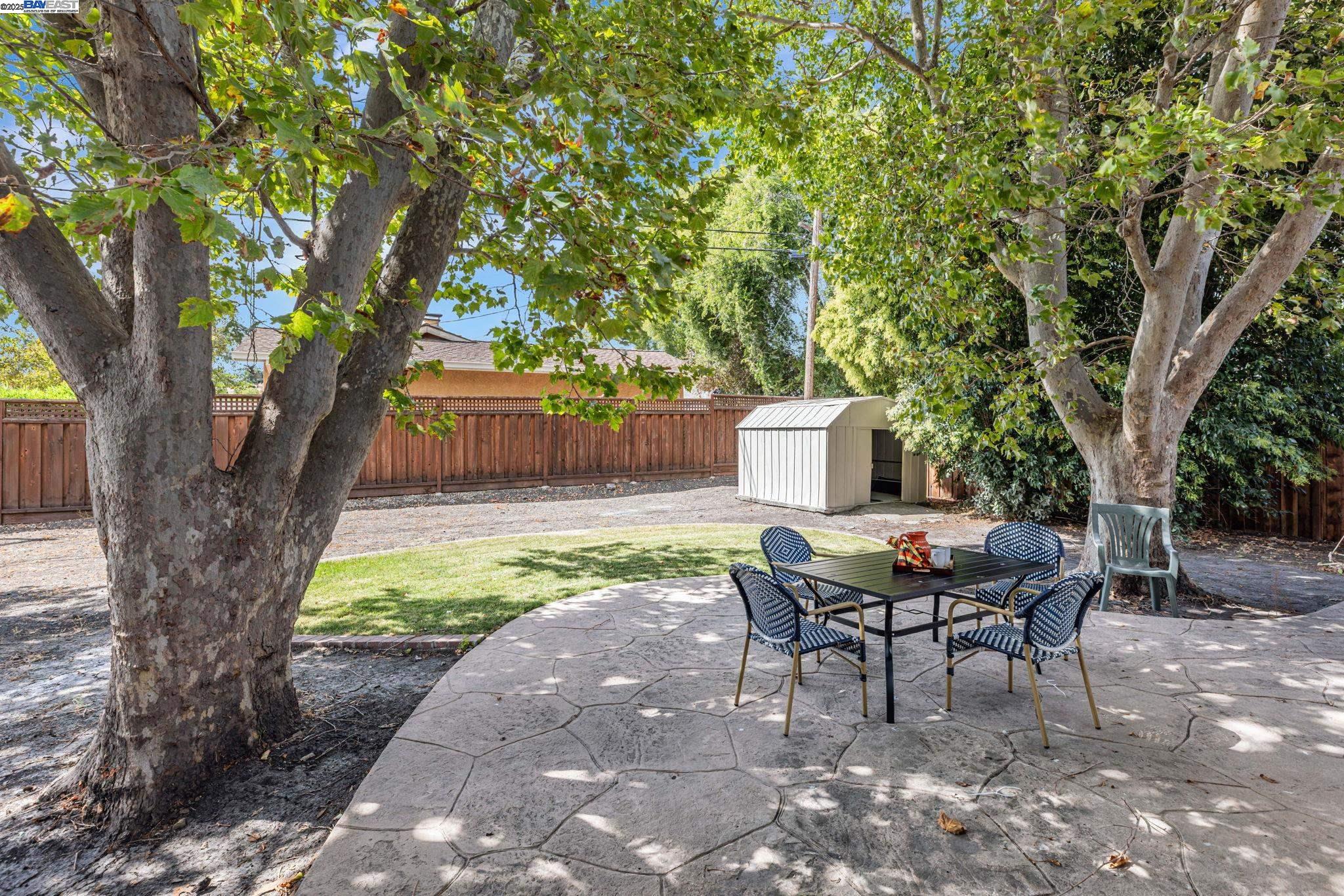 Detail Gallery Image 26 of 29 For 7600 Ironwood Dr, Dublin,  CA 94568 - 3 Beds | 2 Baths