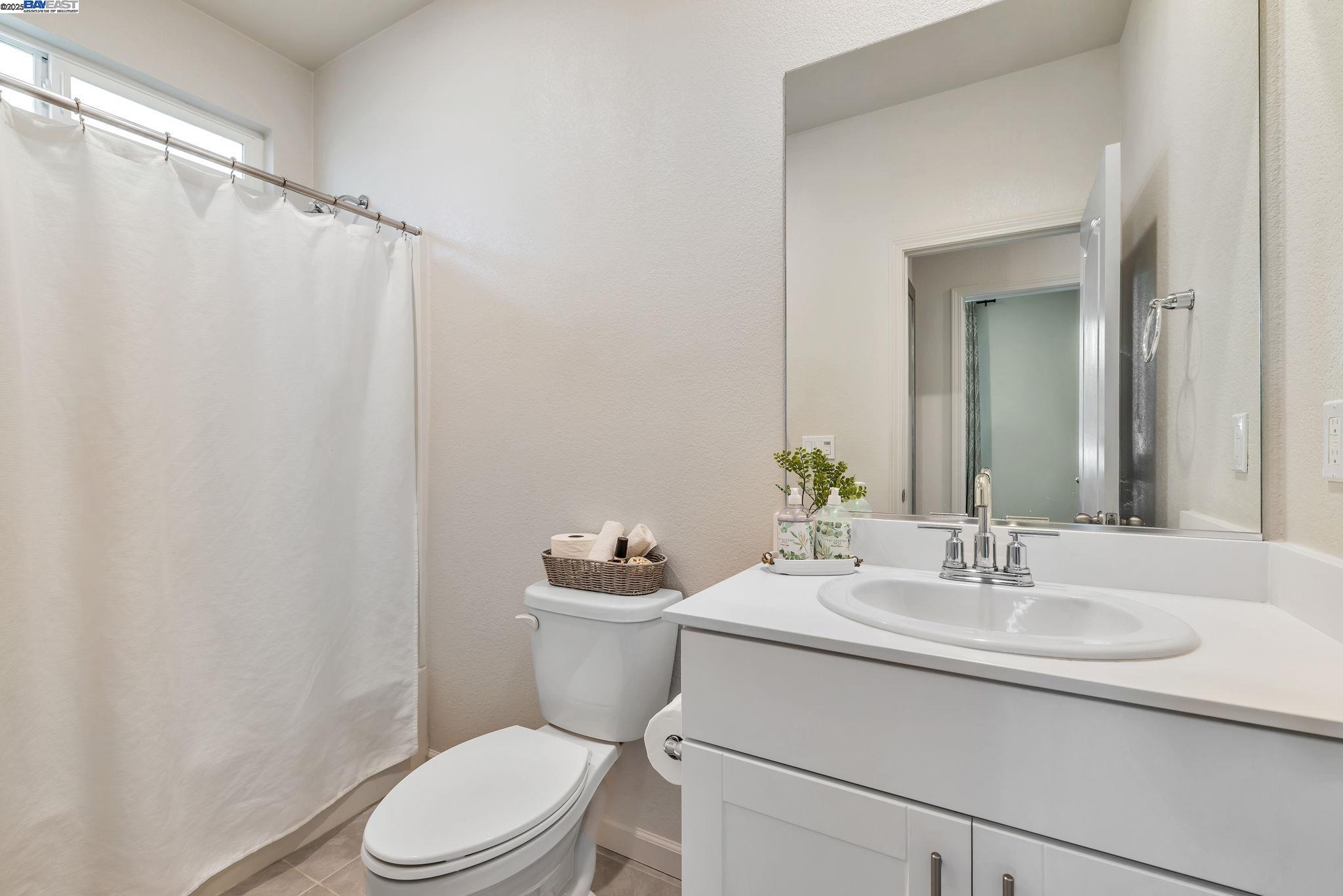 Detail Gallery Image 25 of 31 For 217 Agata Way, Oakley,  CA 94561 - 4 Beds | 3 Baths