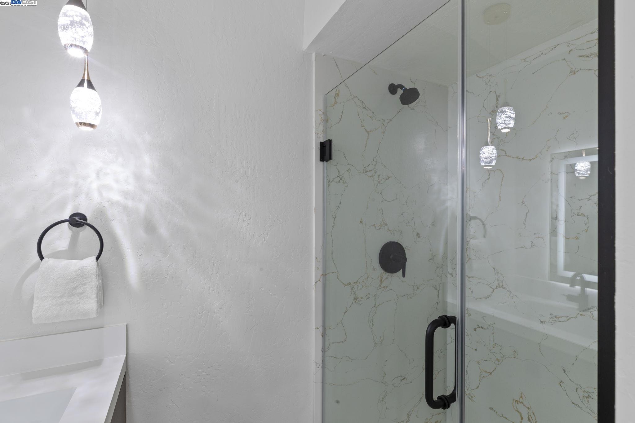 Detail Gallery Image 30 of 60 For 74 Hazelnut Ct, San Ramon,  CA 94583 - 5 Beds | 3/1 Baths