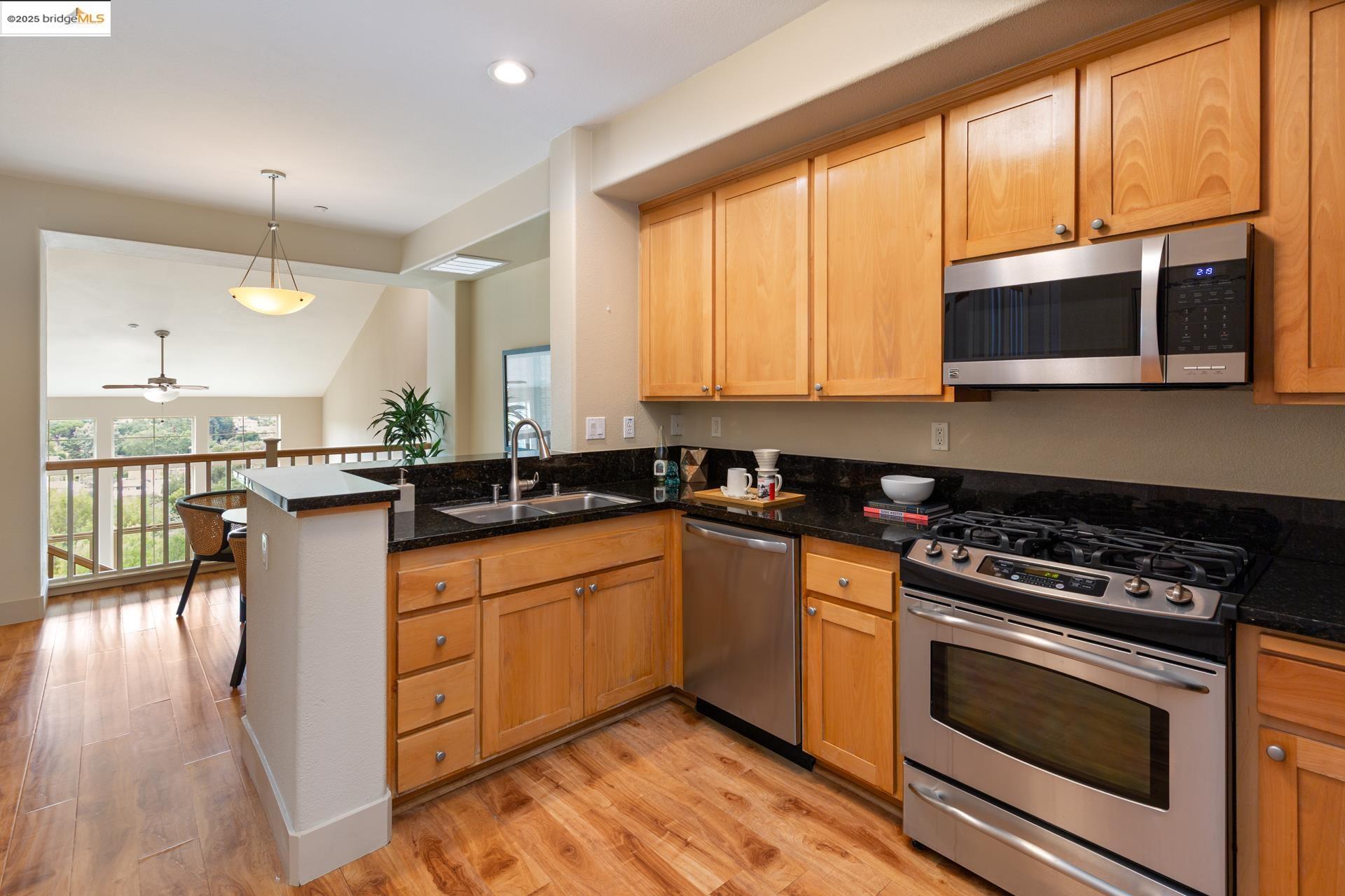 Photo #10: 41111237 Listing: Photo #10