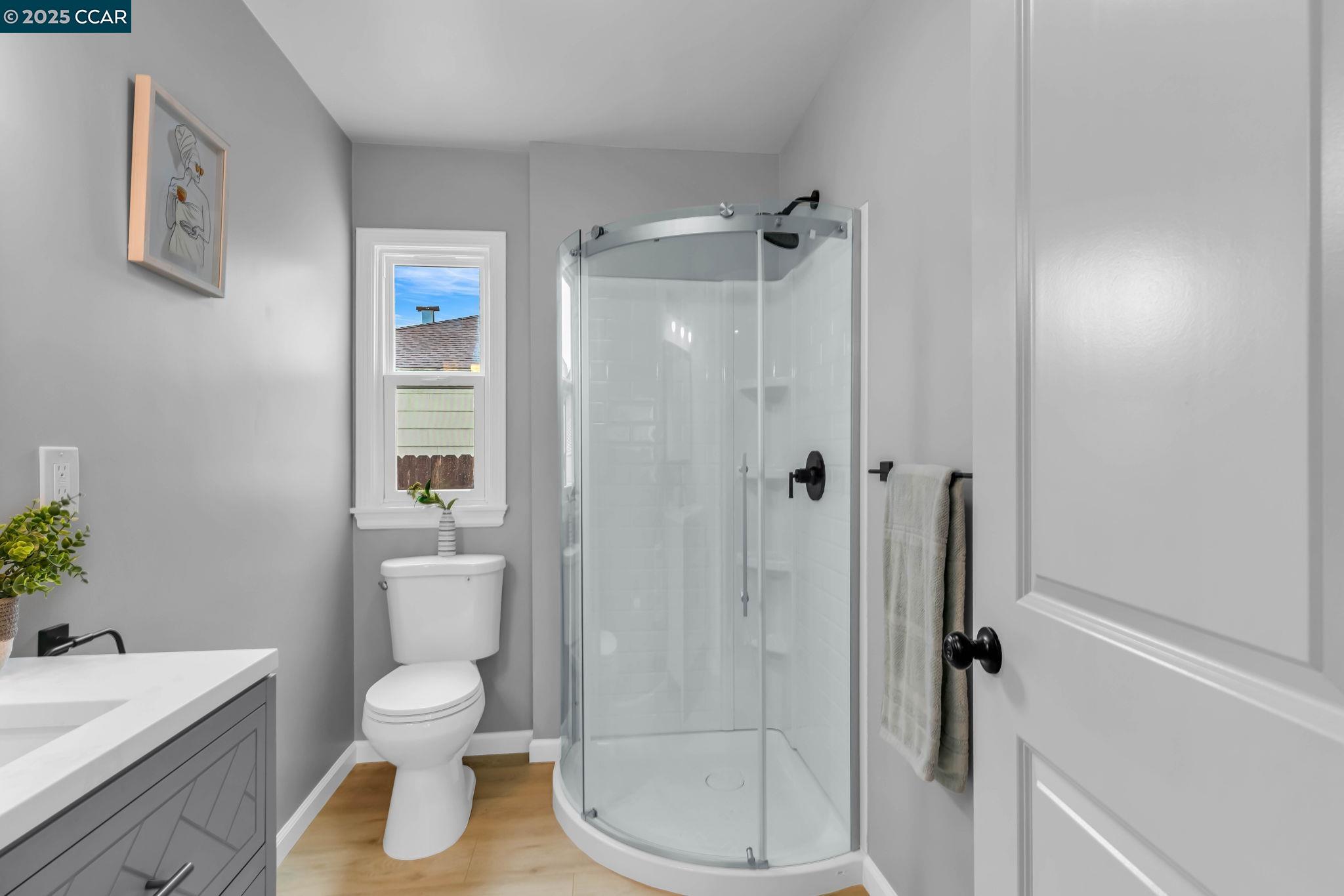 Detail Gallery Image 26 of 56 For 1827 Rheem Ave, Richmond,  CA 94801 - 2 Beds | 1 Baths