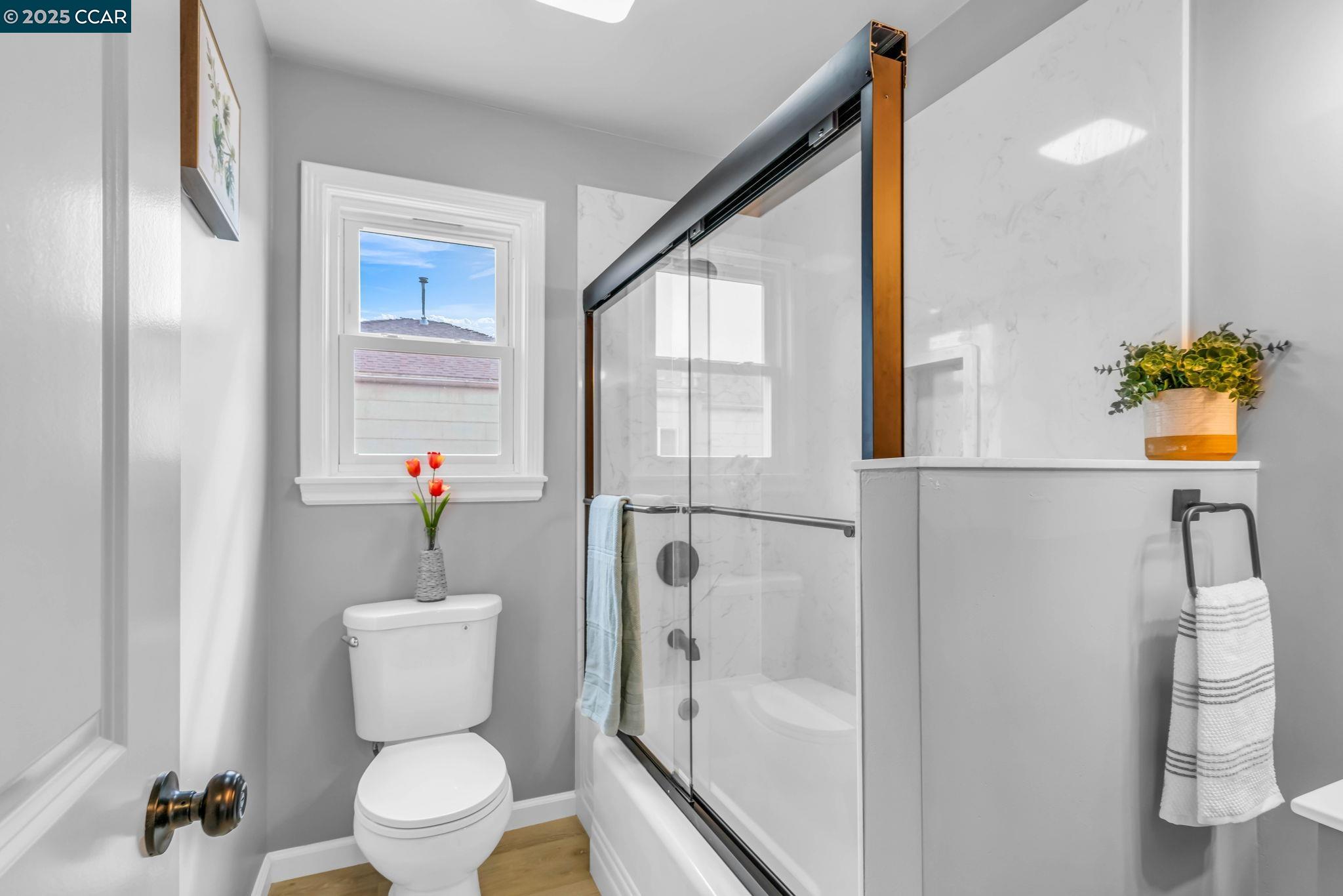 Detail Gallery Image 33 of 56 For 1827 Rheem Ave, Richmond,  CA 94801 - 2 Beds | 1 Baths