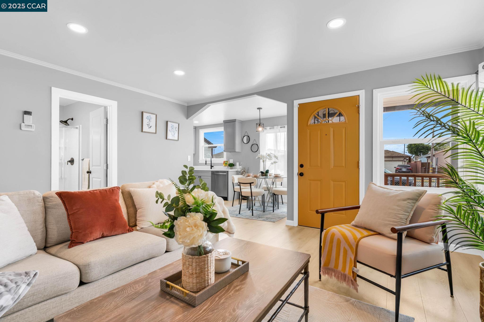 Detail Gallery Image 9 of 56 For 1827 Rheem Ave, Richmond,  CA 94801 - 2 Beds | 1 Baths