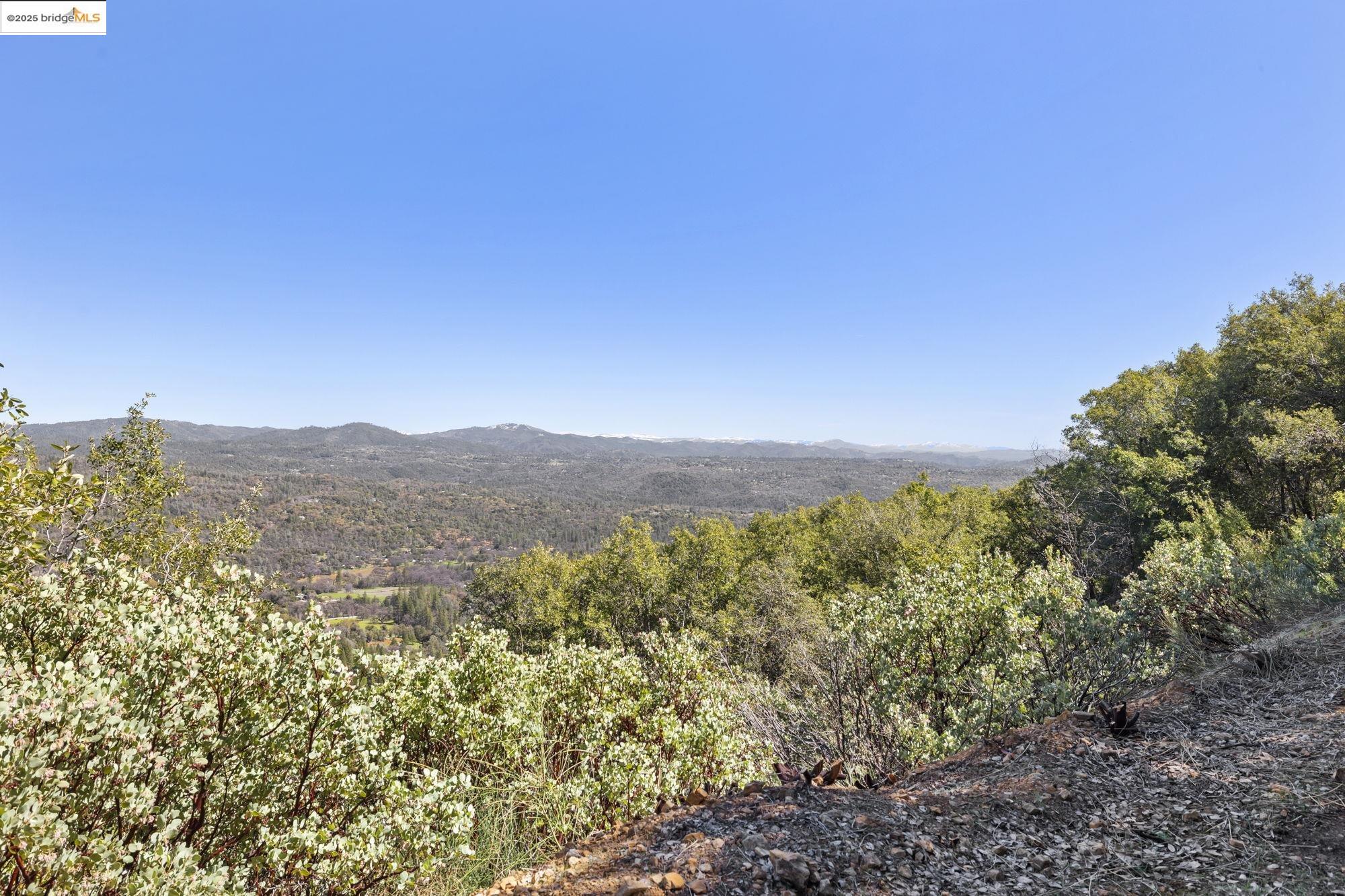 Detail Gallery Image 9 of 13 For 22611 Ridgemont Dr, Sonora,  CA 95370 - – Beds | – Baths