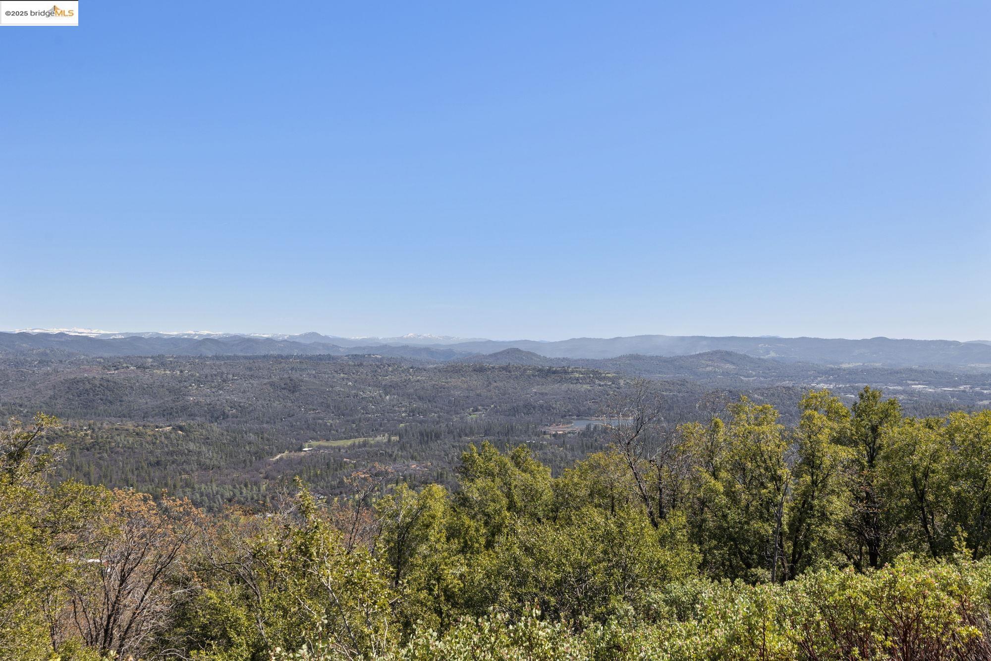 Detail Gallery Image 11 of 21 For 22656 Ridgemont Dr, Sonora,  CA 95370 - – Beds | – Baths