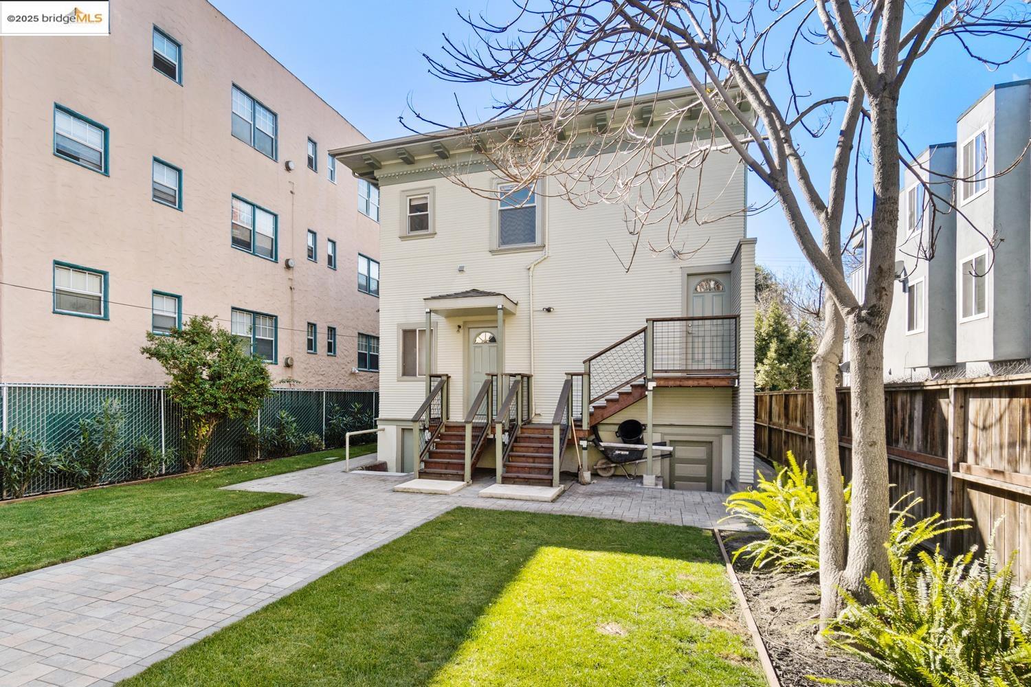 Detail Gallery Image 27 of 27 For 548 37th St, Oakland,  CA 94609 - – Beds | – Baths