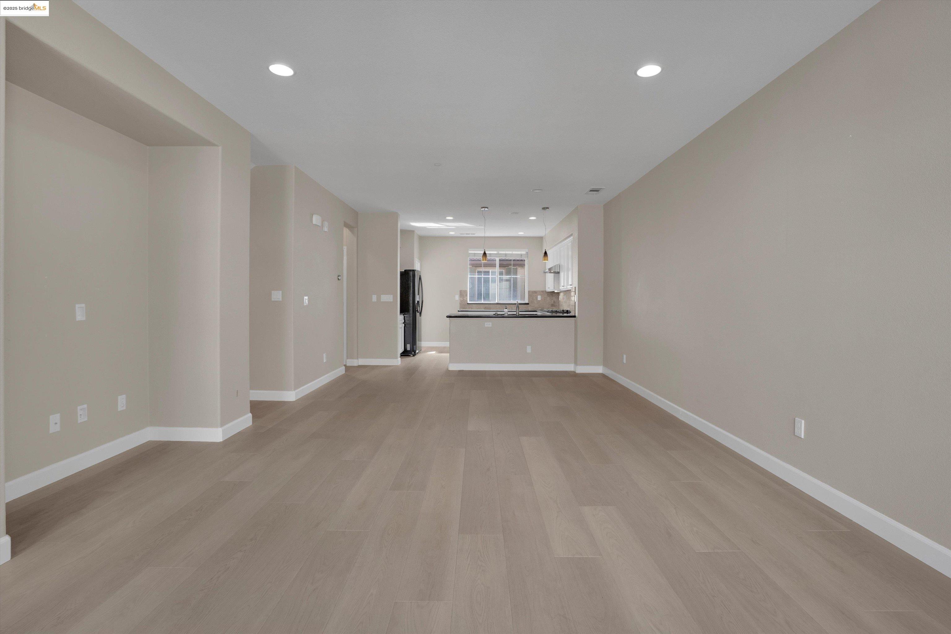 Photo #13: 41111244 Listing: Photo #13