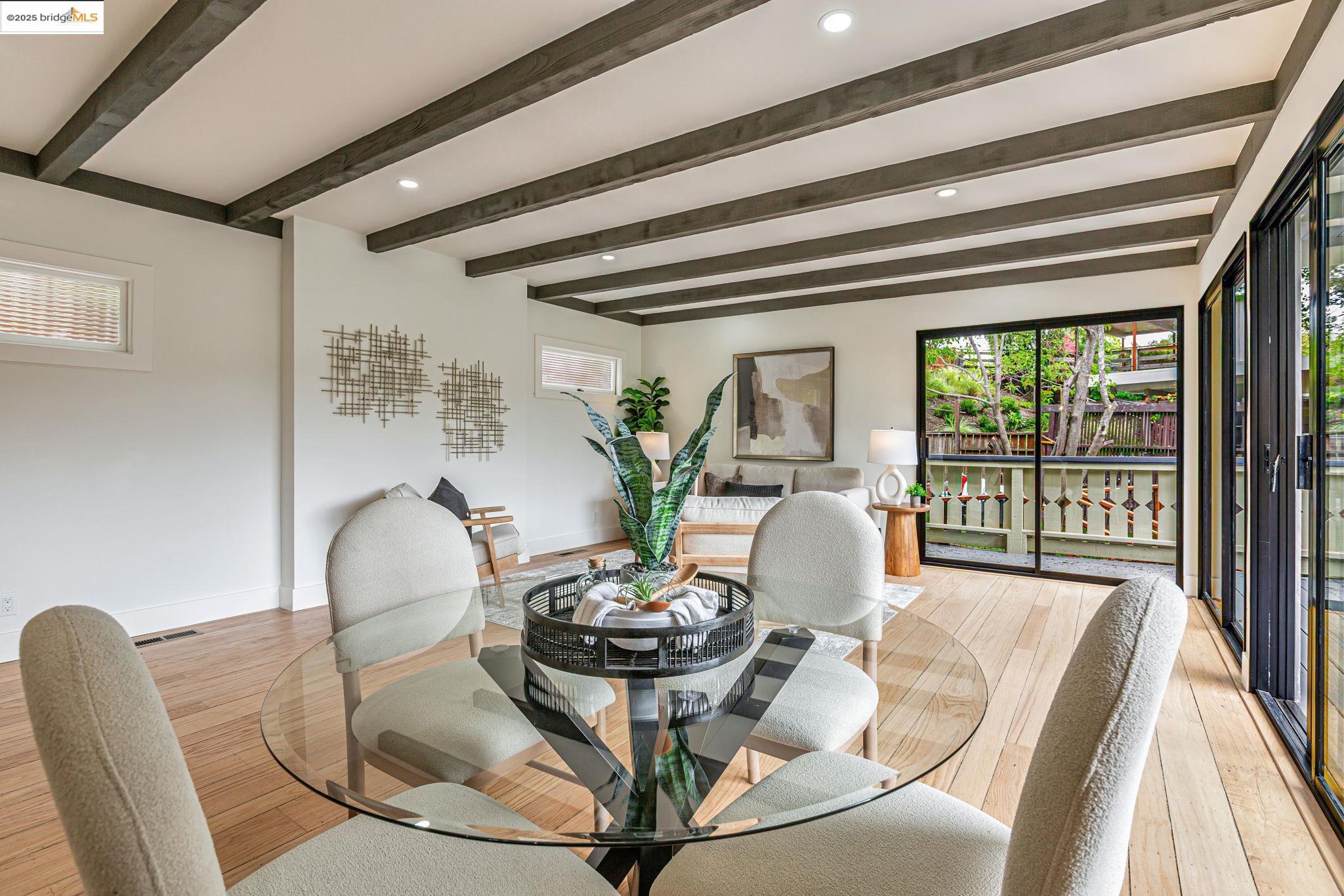 Detail Gallery Image 18 of 44 For 2 Hillcrest Ct, San Anselmo,  CA 94960 - 3 Beds | 2 Baths