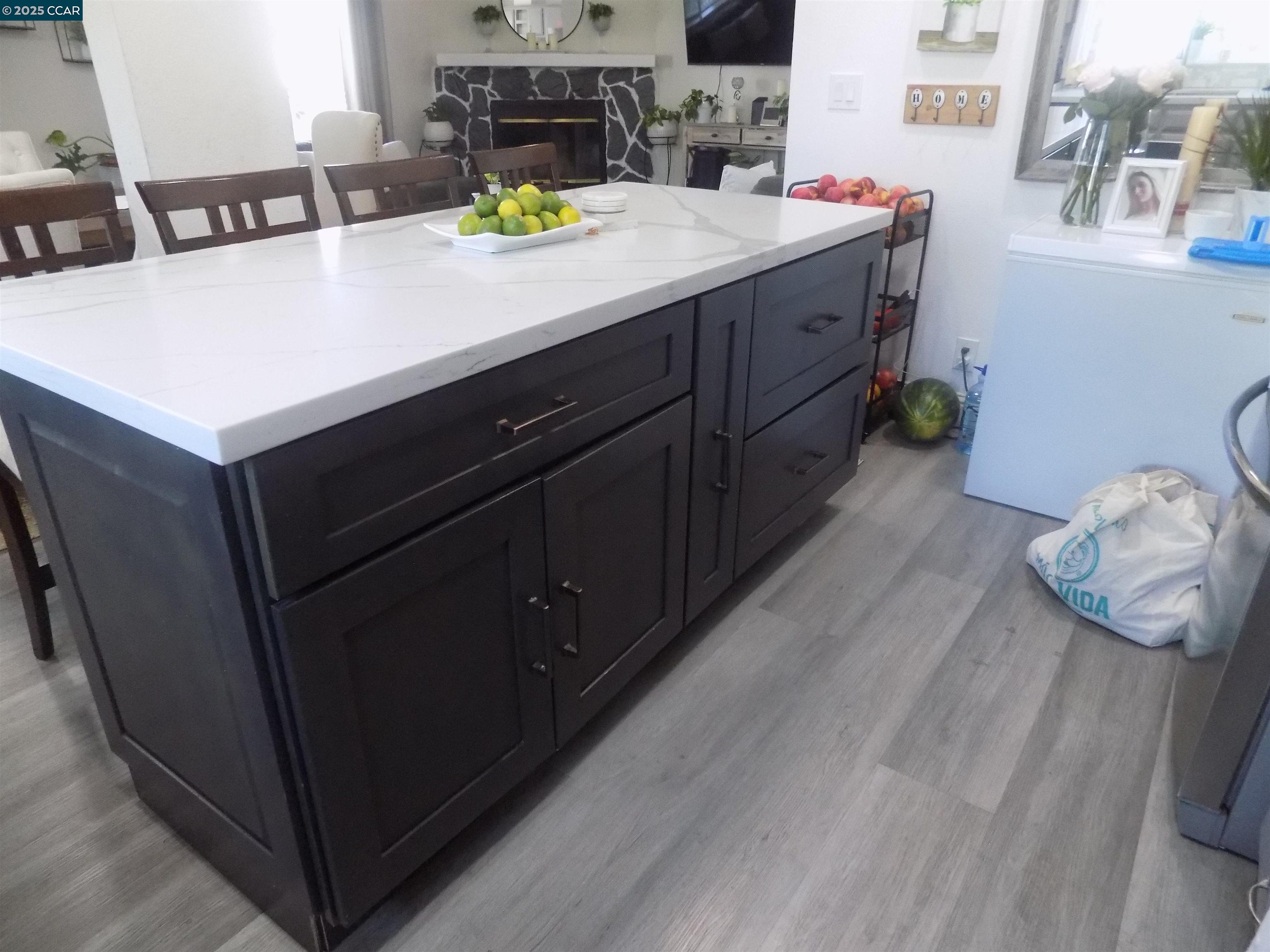 Detail Gallery Image 11 of 33 For 185 Damascus Loop, Pacheco,  CA 94553 - 4 Beds | 2 Baths