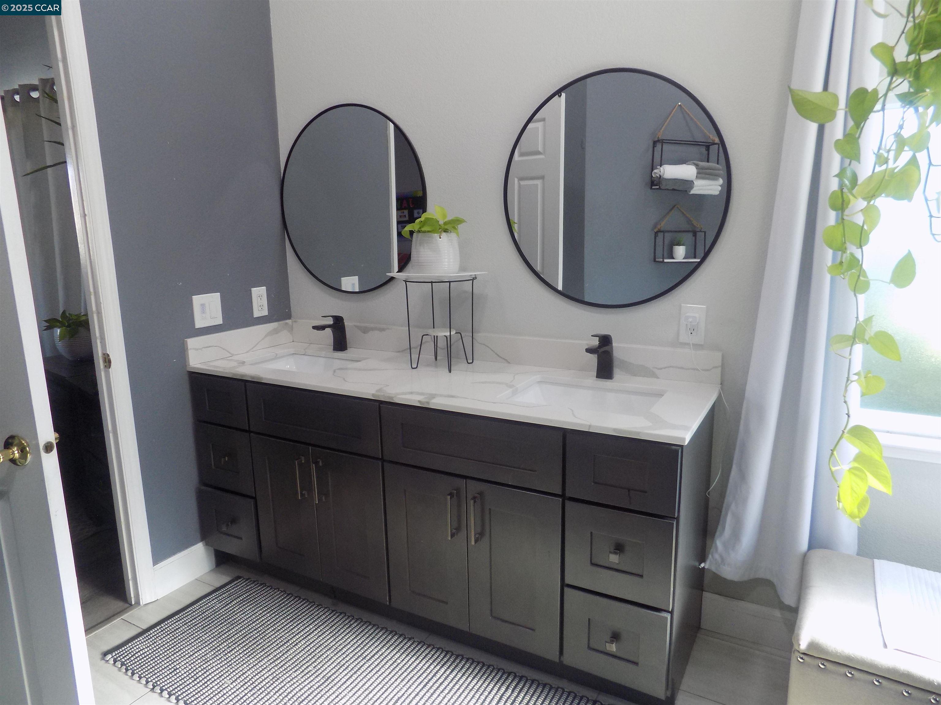 Detail Gallery Image 27 of 33 For 185 Damascus Loop, Pacheco,  CA 94553 - 4 Beds | 2 Baths