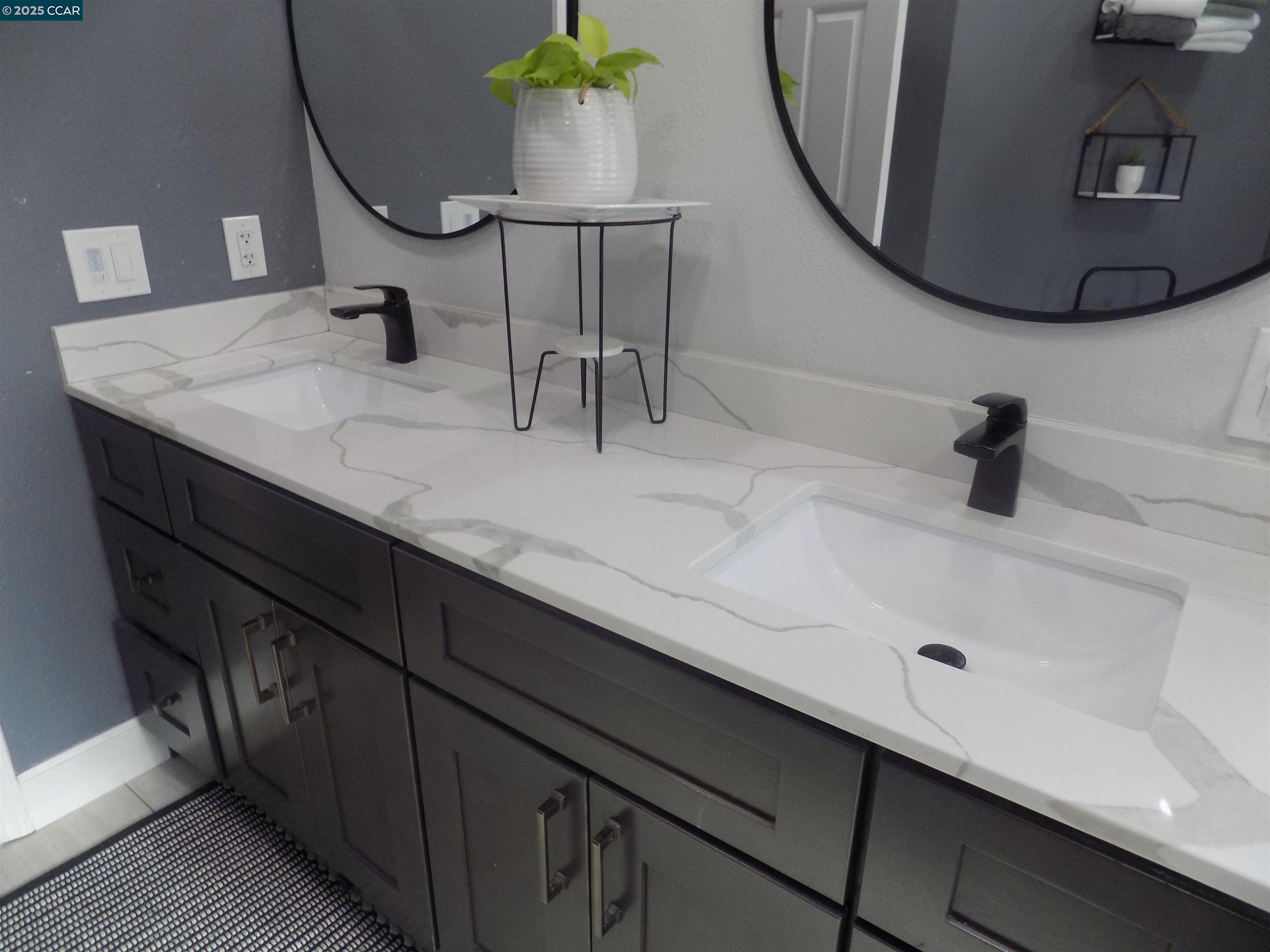 Detail Gallery Image 29 of 33 For 185 Damascus Loop, Pacheco,  CA 94553 - 4 Beds | 2 Baths