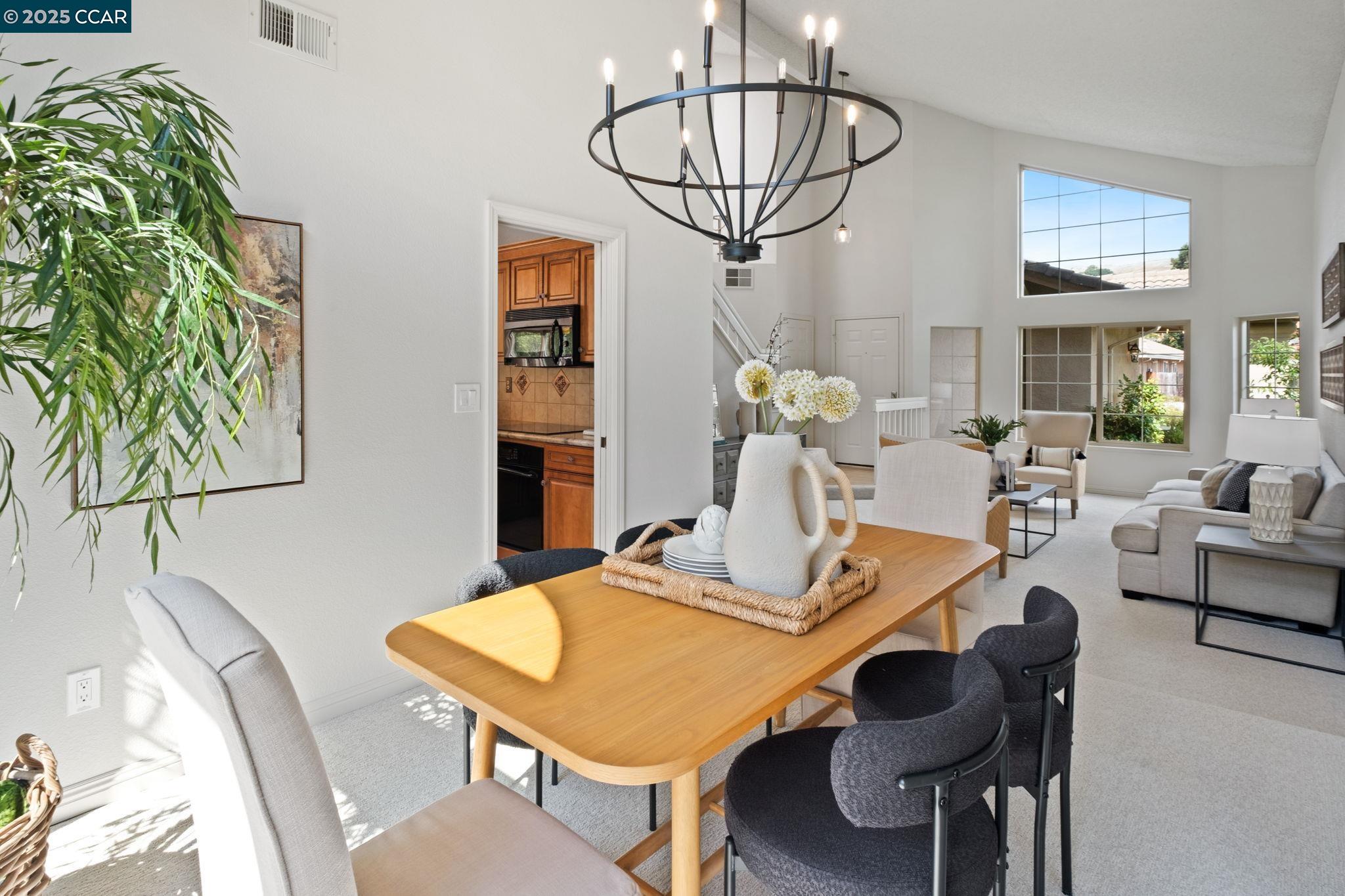 Detail Gallery Image 8 of 60 For 4728 Buckboard Way, Richmond,  CA 94803 - 4 Beds | 3 Baths