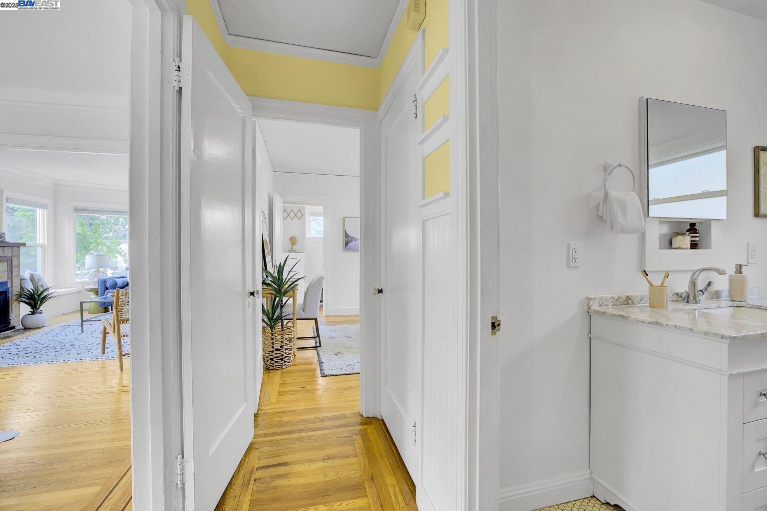 Detail Gallery Image 28 of 44 For 6120 Camden St, Oakland,  CA 94605 - 3 Beds | 2 Baths