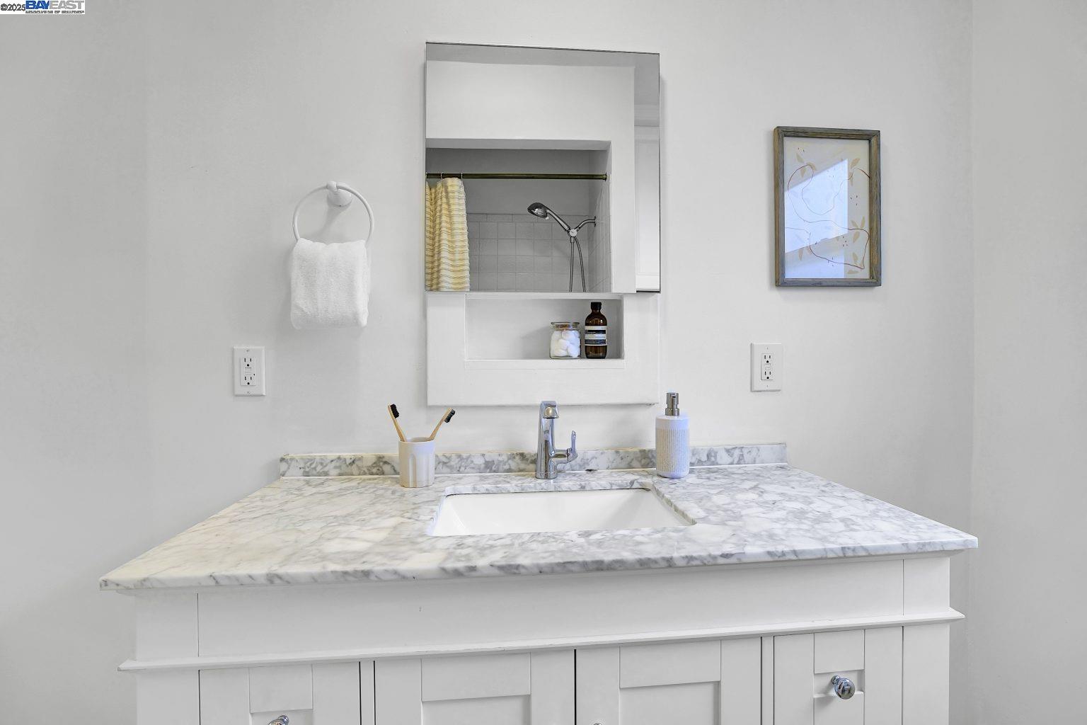 Detail Gallery Image 29 of 44 For 6120 Camden St, Oakland,  CA 94605 - 3 Beds | 2 Baths