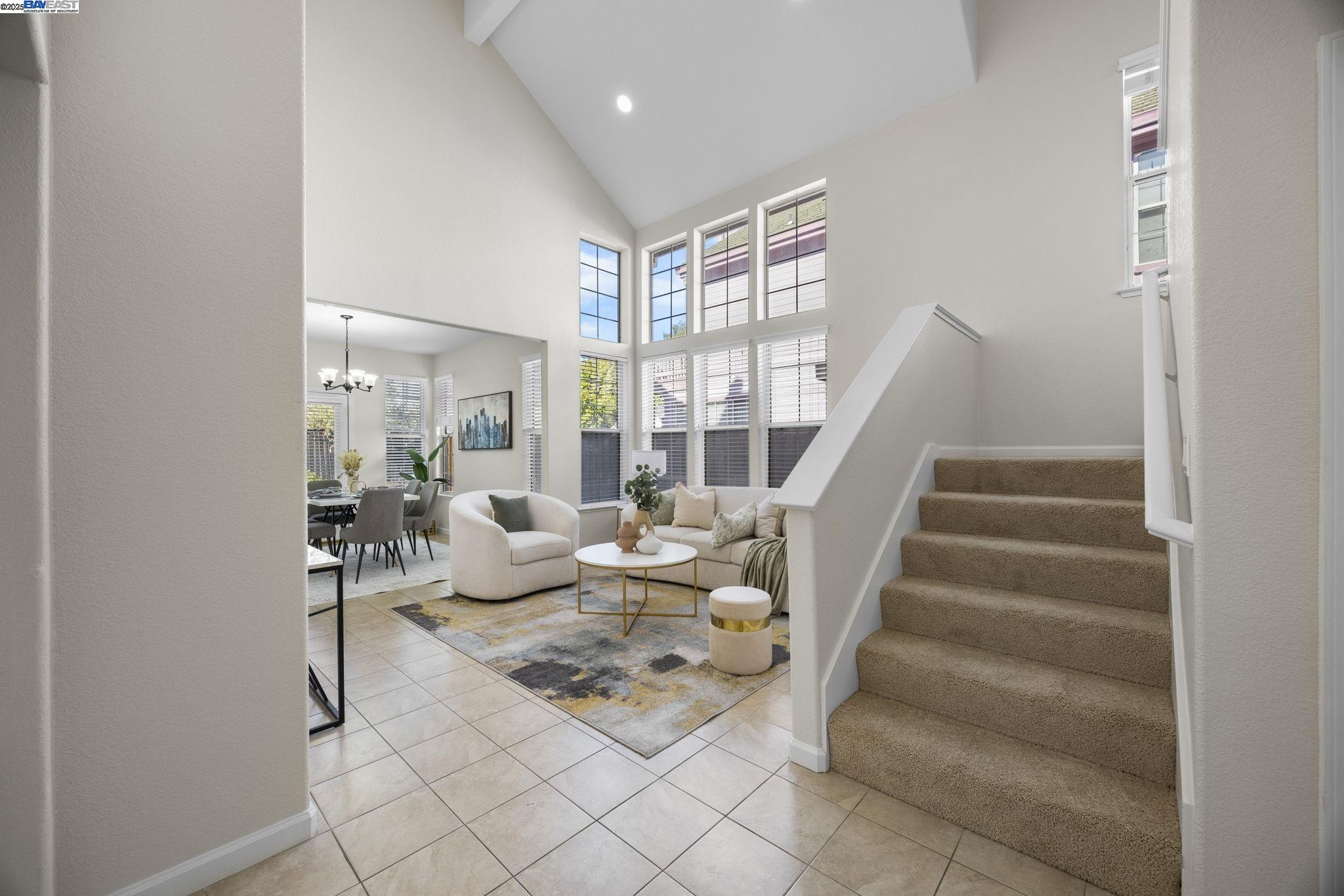 Detail Gallery Image 3 of 37 For 4325 Horner St, Union City,  CA 94587 - 4 Beds | 2/1 Baths