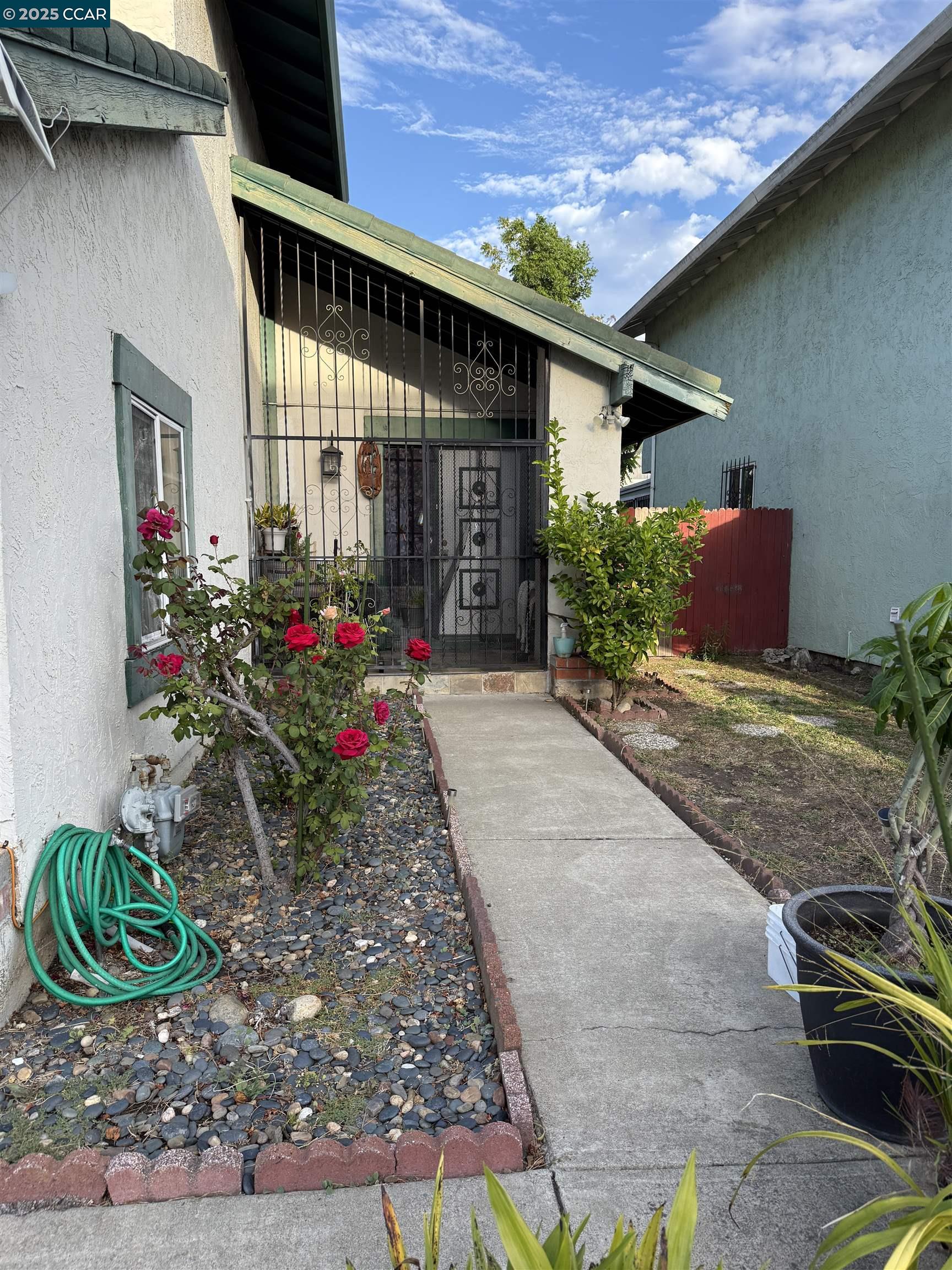 Detail Gallery Image 15 of 15 For 278 6th St, Richmond,  CA 94801-3036 - 3 Beds | 2/1 Baths
