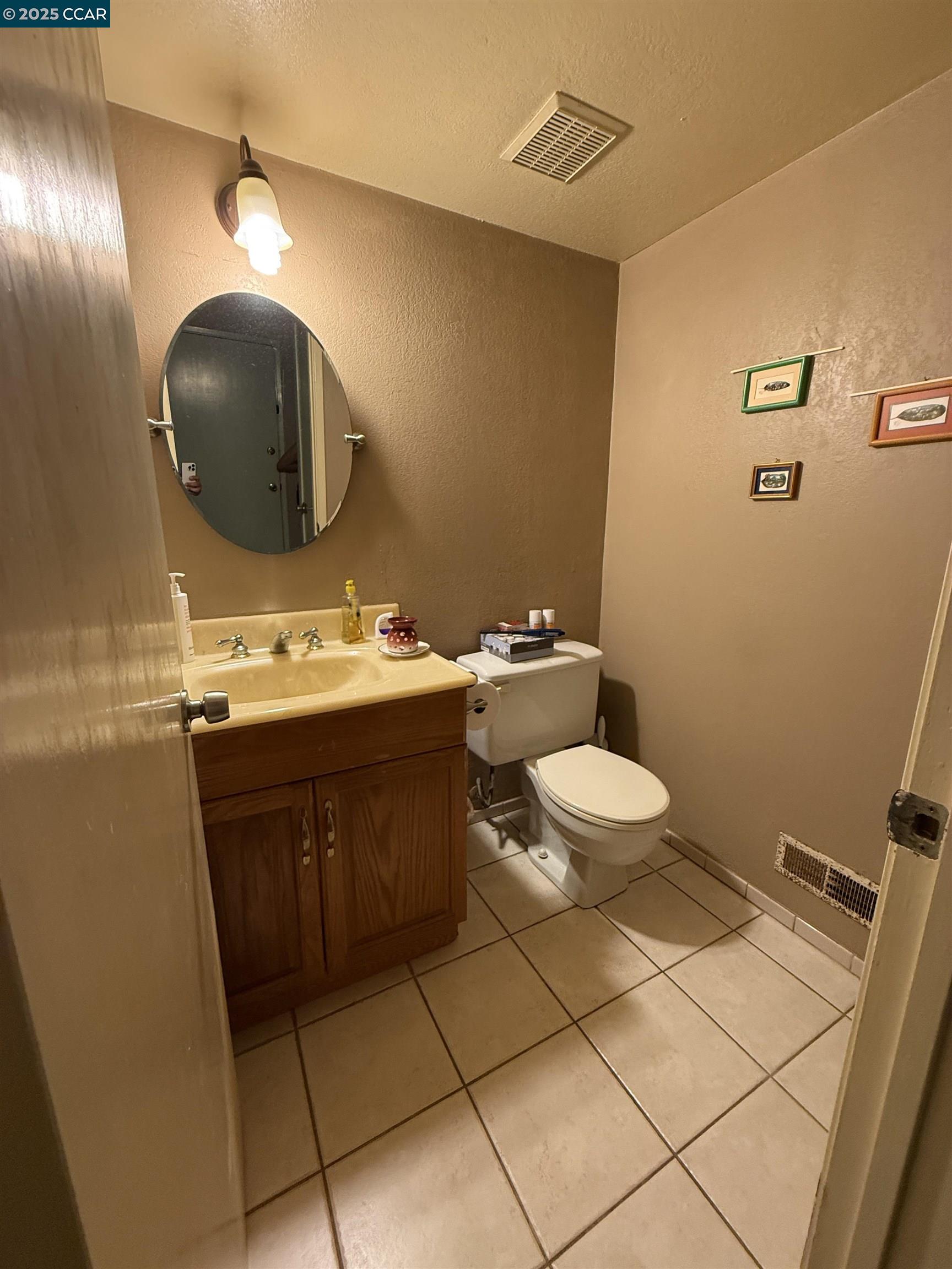 Detail Gallery Image 9 of 15 For 278 6th St, Richmond,  CA 94801-3036 - 3 Beds | 2/1 Baths