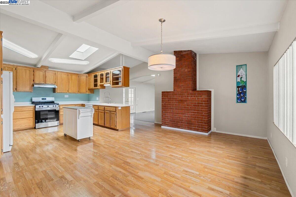 Detail Gallery Image 14 of 41 For 2523 Alder, McKinleyville,  CA 95519 - 3 Beds | 2 Baths