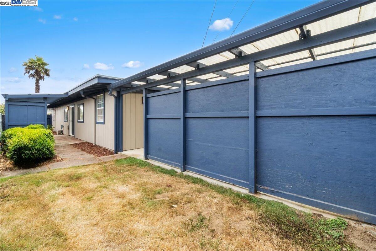 Detail Gallery Image 35 of 41 For 2523 Alder, McKinleyville,  CA 95519 - 3 Beds | 2 Baths