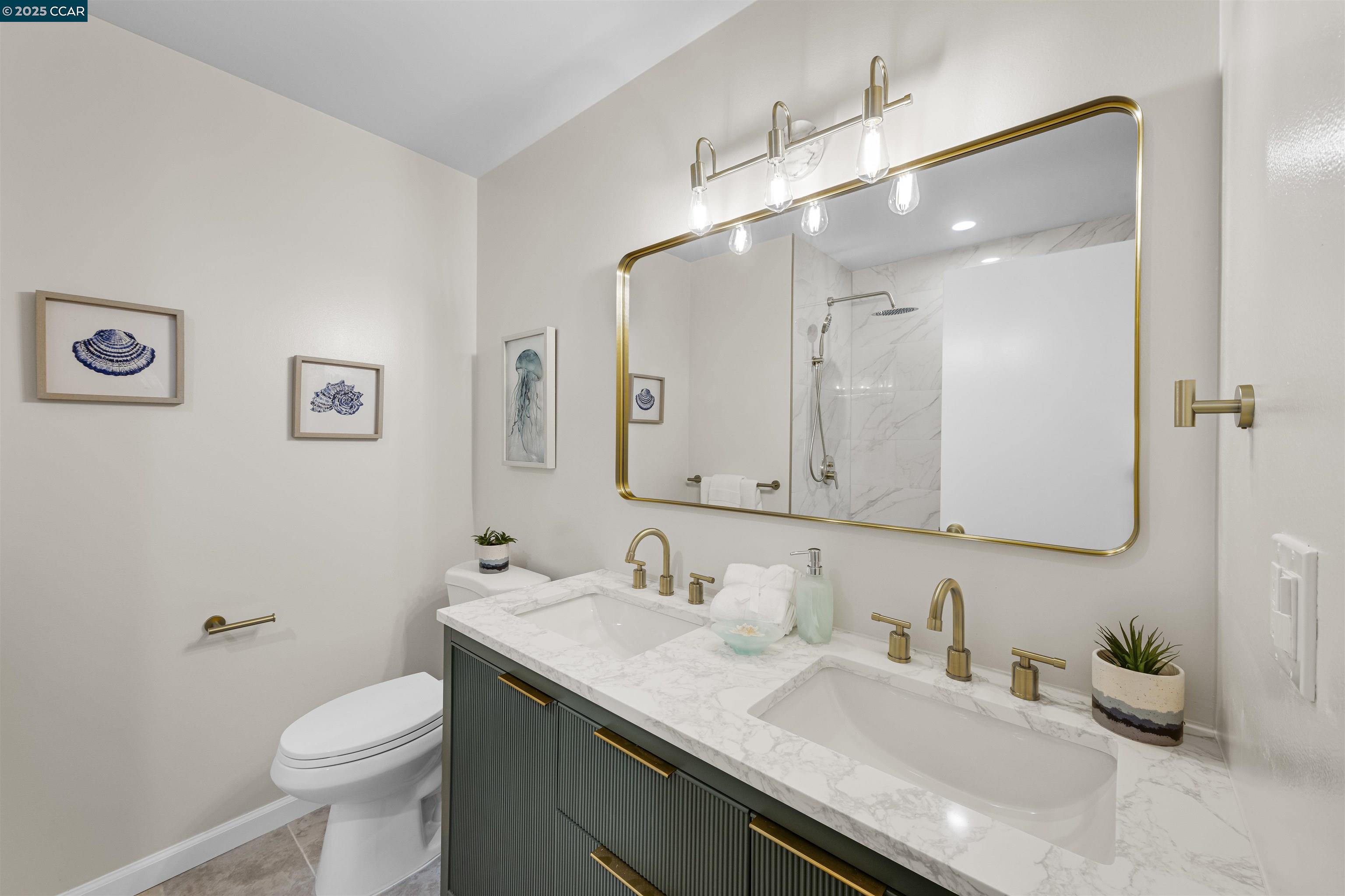 Detail Gallery Image 20 of 50 For 16639 Selby Dr, Castro Valley,  CA 94578 - 5 Beds | 2 Baths