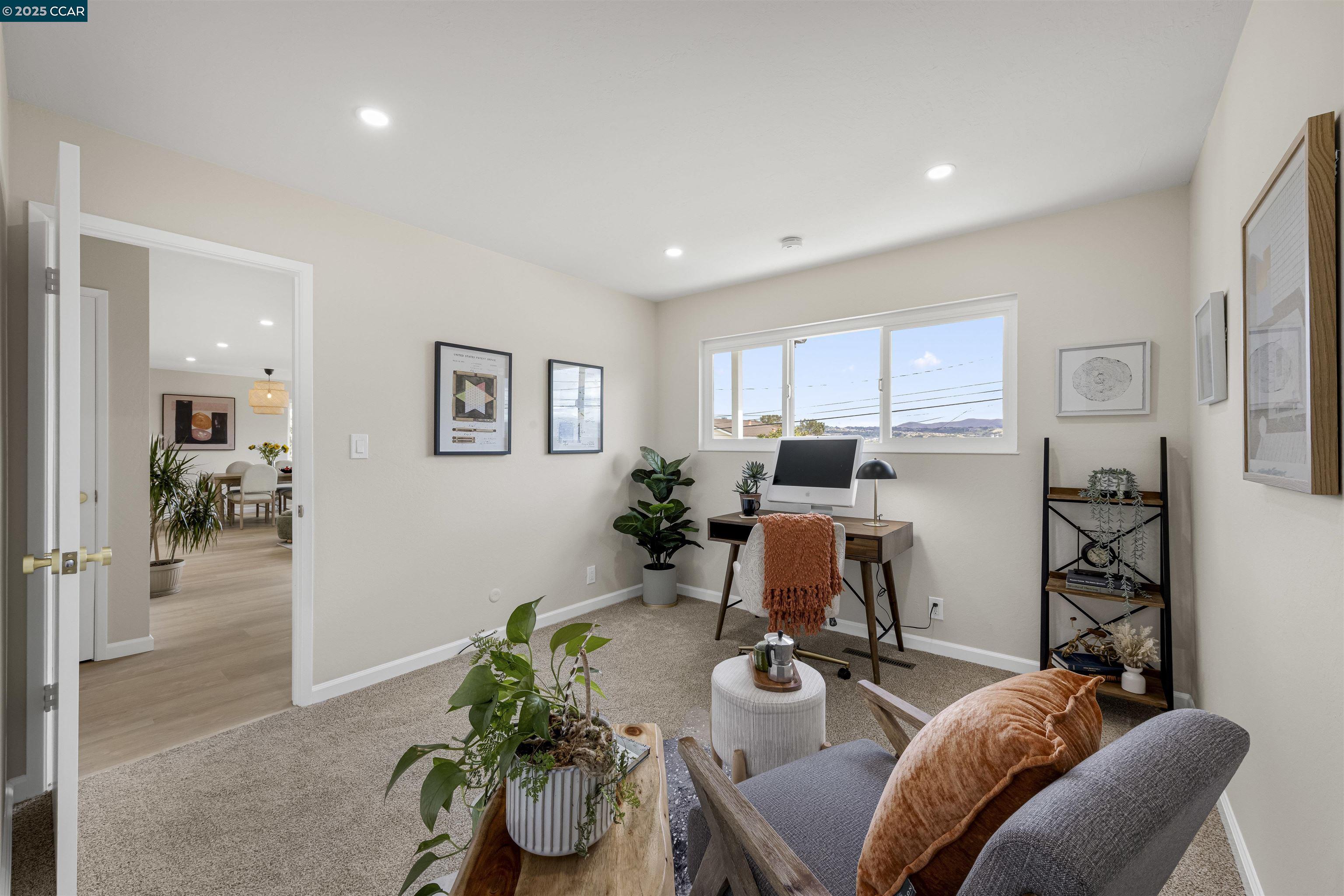 Detail Gallery Image 22 of 50 For 16639 Selby Dr, Castro Valley,  CA 94578 - 5 Beds | 2 Baths