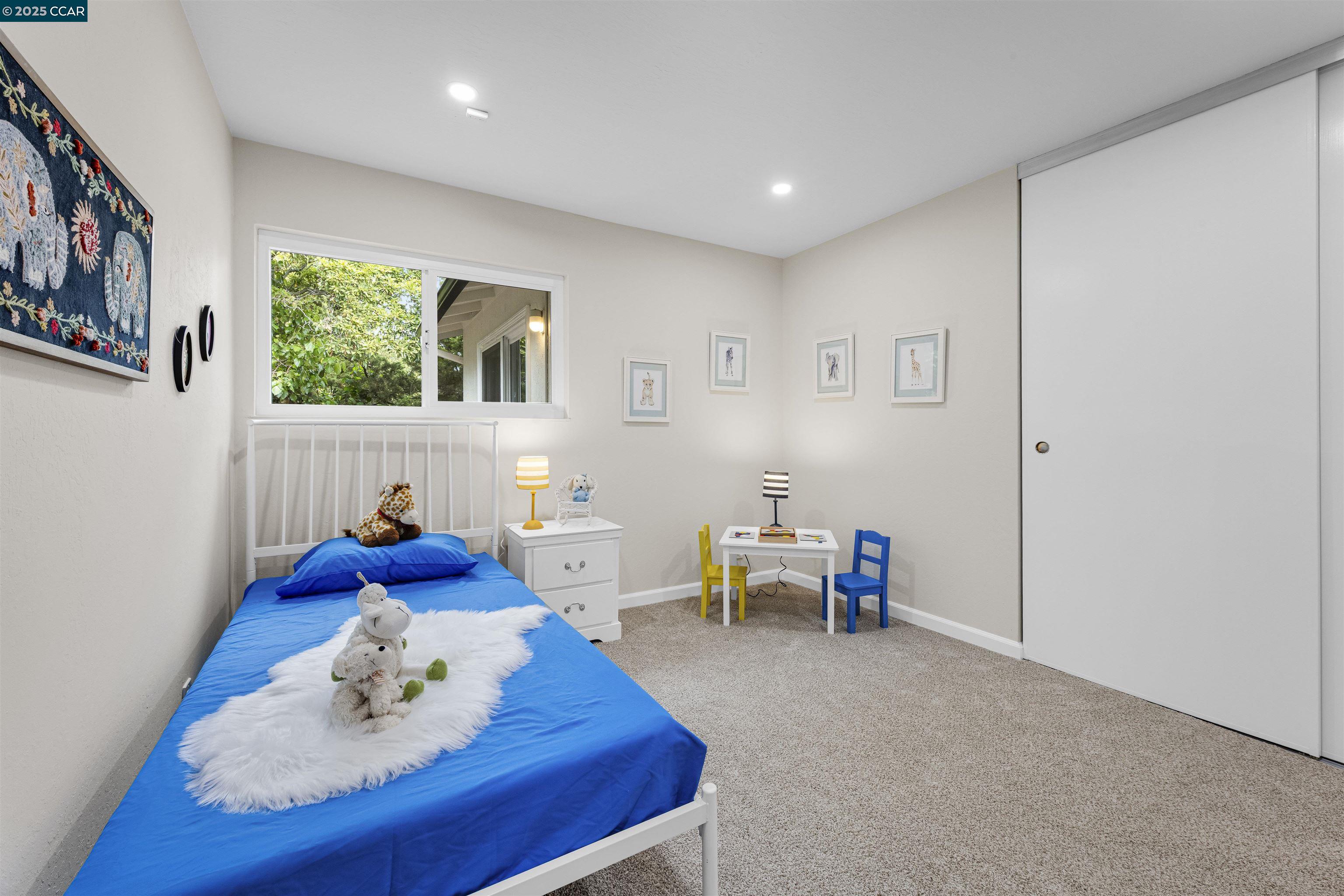 Detail Gallery Image 33 of 50 For 16639 Selby Dr, Castro Valley,  CA 94578 - 5 Beds | 2 Baths