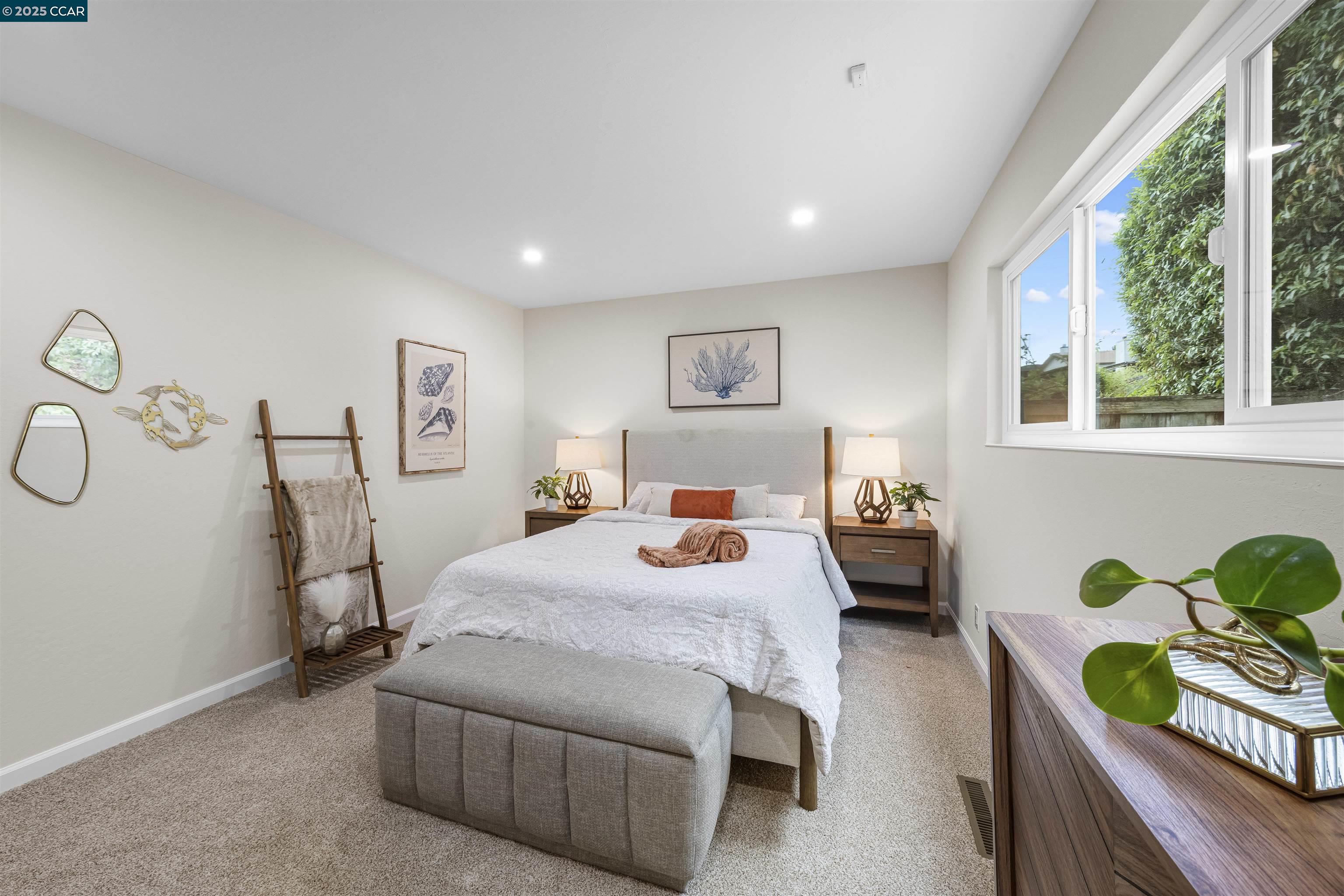 Detail Gallery Image 35 of 50 For 16639 Selby Dr, Castro Valley,  CA 94578 - 5 Beds | 2 Baths