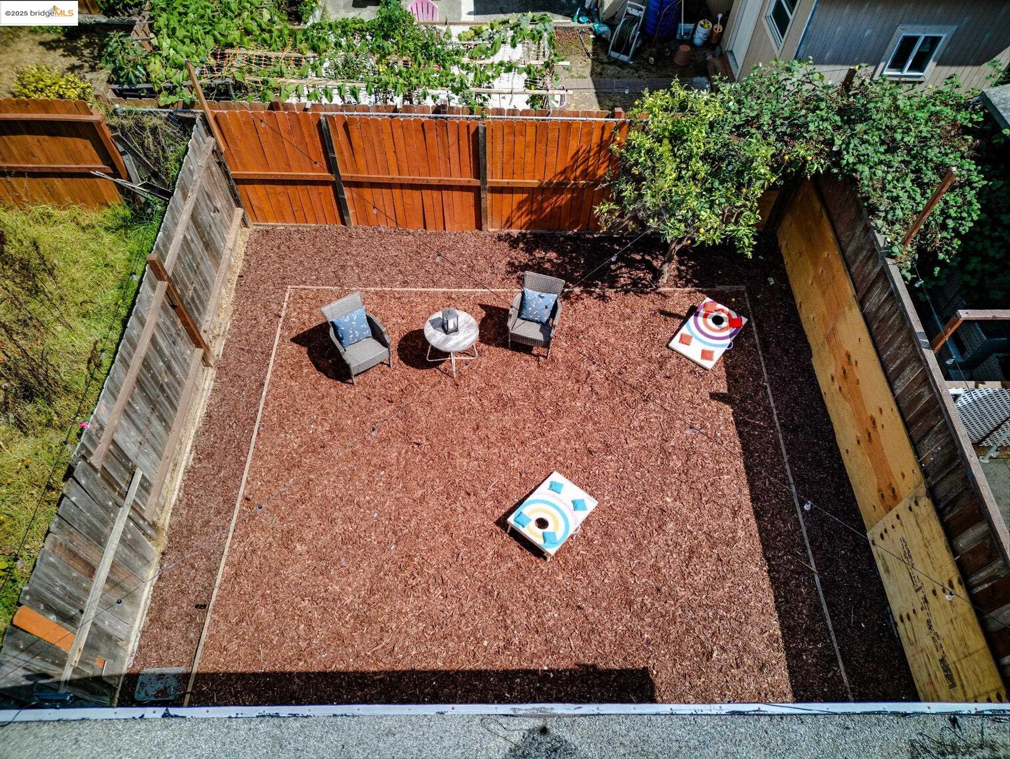 Detail Gallery Image 43 of 53 For 420 S 38th St, Richmond,  CA 94804 - 3 Beds | 1 Baths
