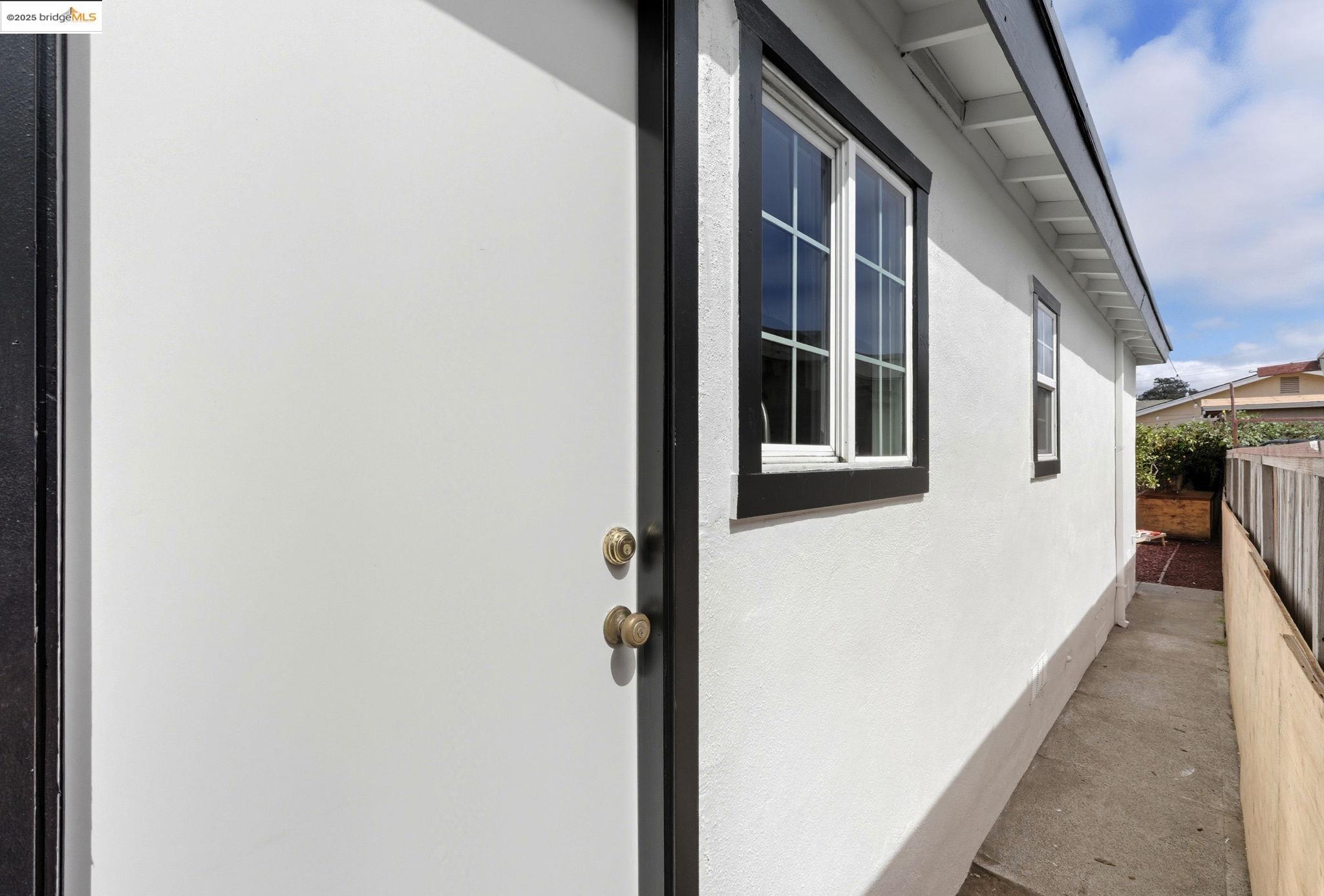Detail Gallery Image 46 of 53 For 420 S 38th St, Richmond,  CA 94804 - 3 Beds | 1 Baths