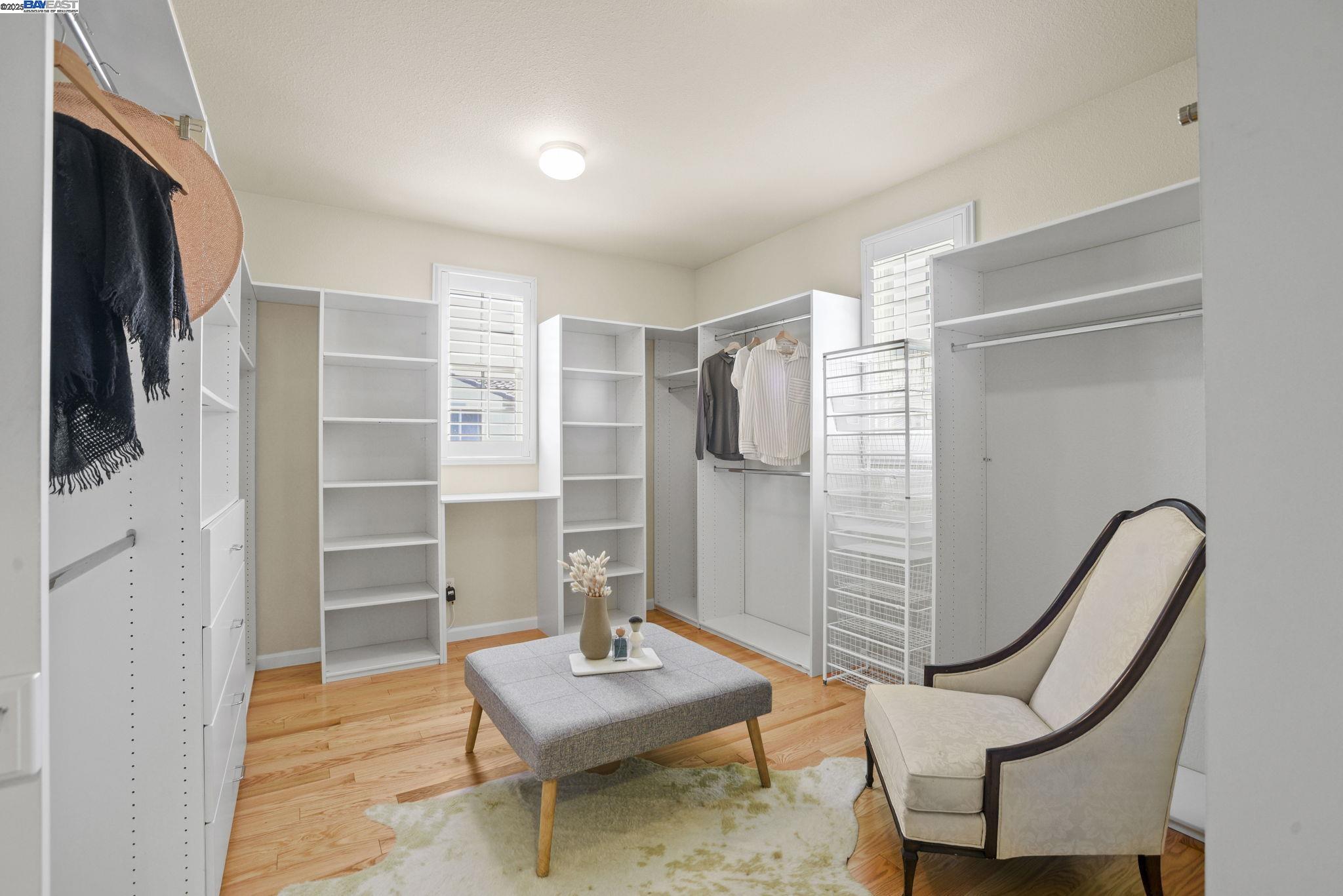 Detail Gallery Image 46 of 60 For 250 Jack London Ave, Alameda,  CA 94501 - 4 Beds | 3 Baths