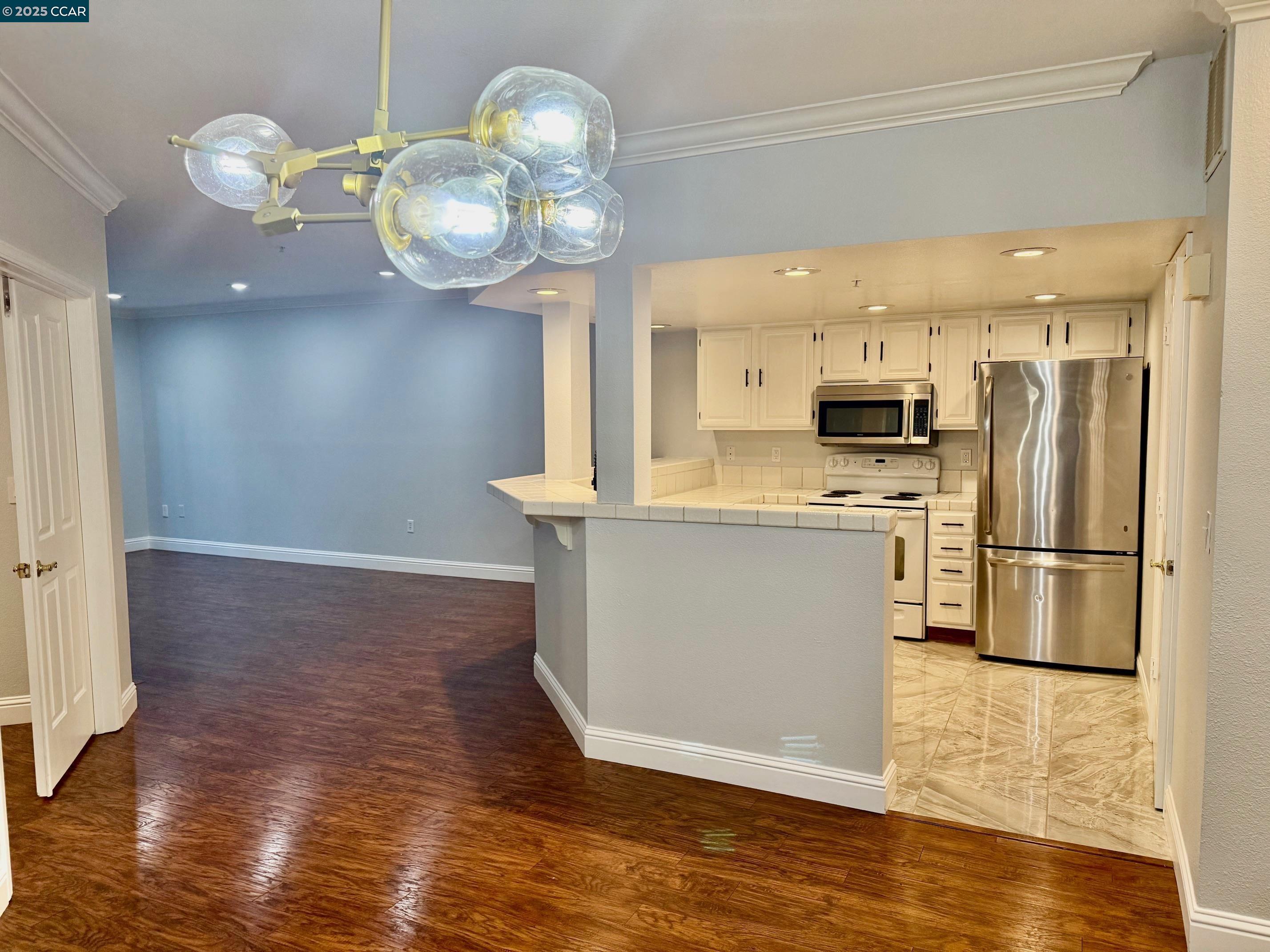 Detail Gallery Image 14 of 26 For 216 Stone Pine Ln, San Ramon,  CA 94583 - 3 Beds | 2 Baths