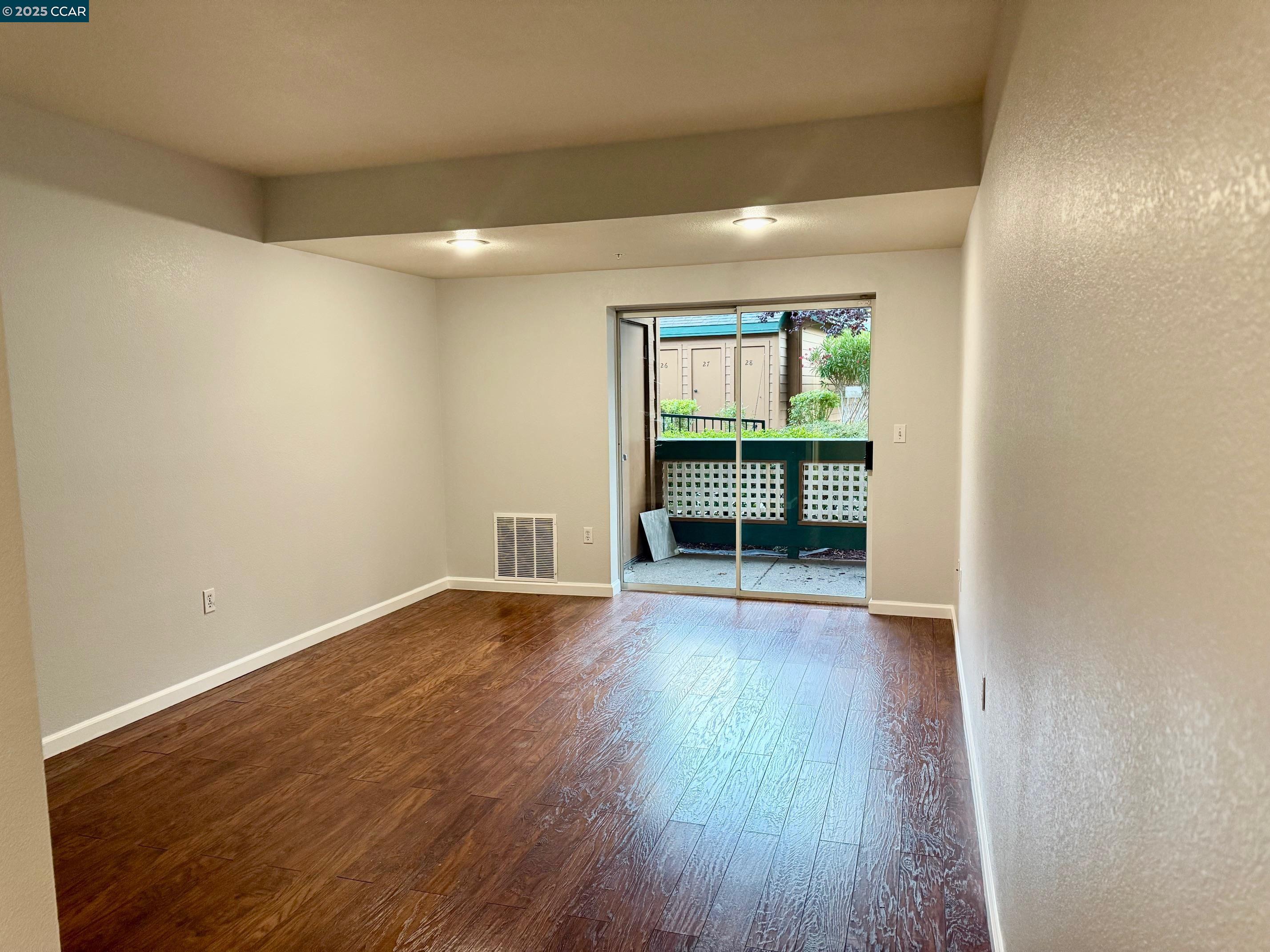 Detail Gallery Image 19 of 26 For 216 Stone Pine Ln, San Ramon,  CA 94583 - 3 Beds | 2 Baths
